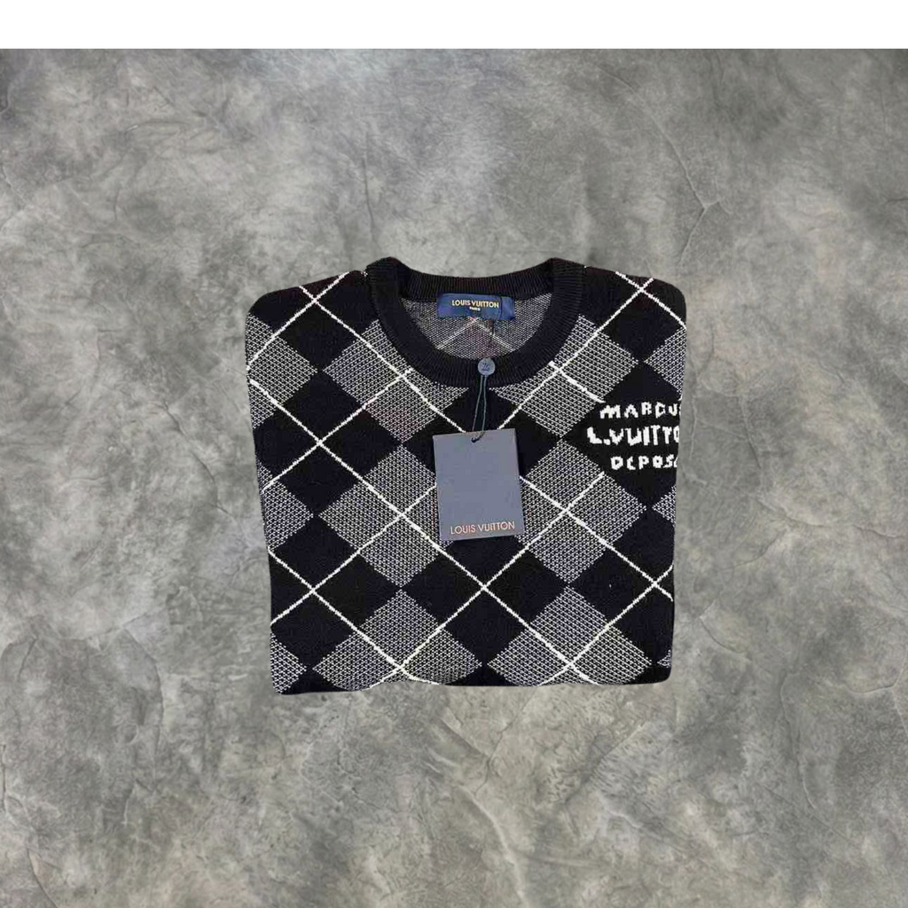 Elvare Club® Sweater