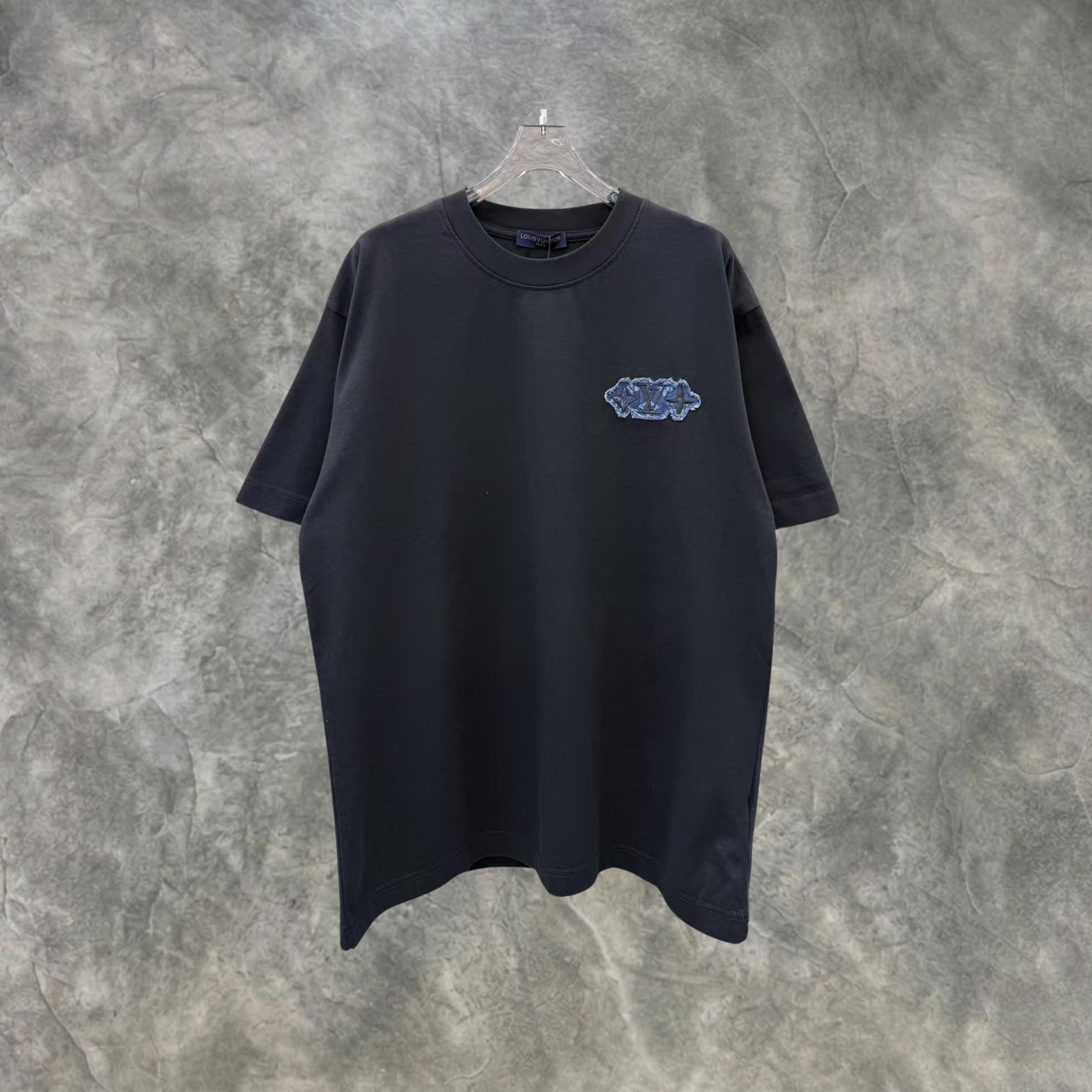 Elvare Club® T-Shirt