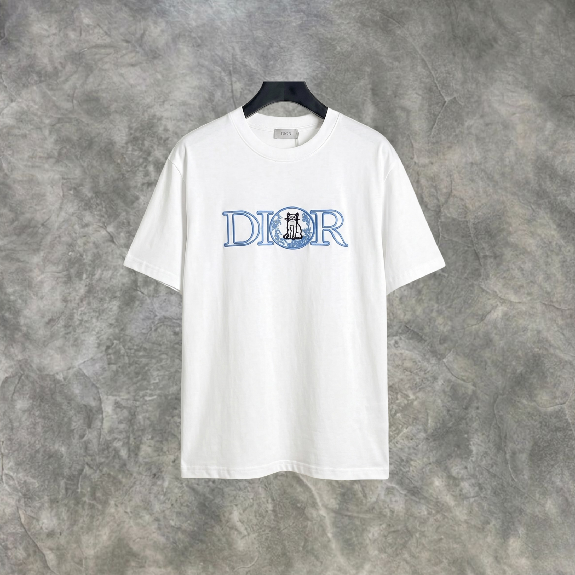 Elvare Club® T-shirt