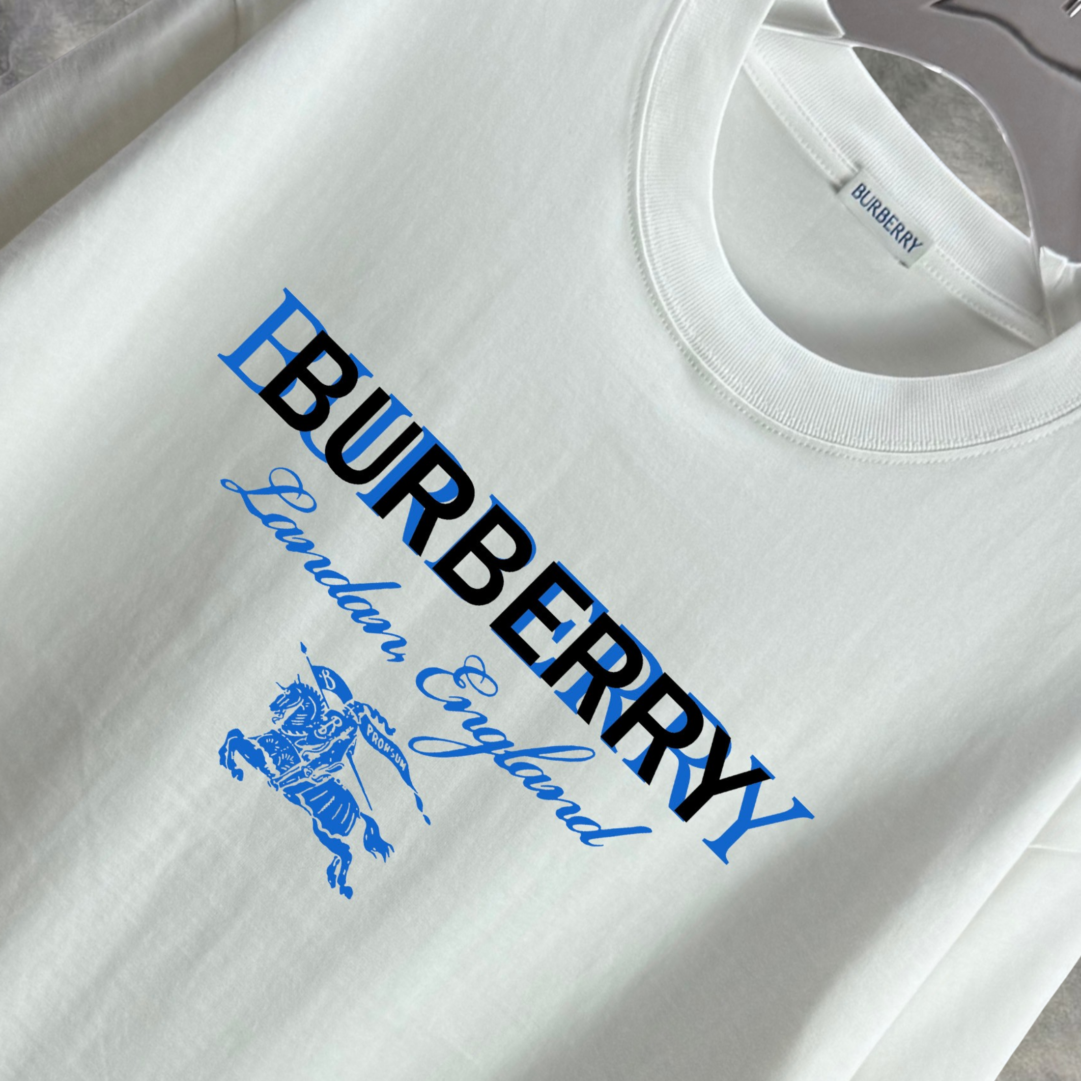 Elvare Club® T-shirt