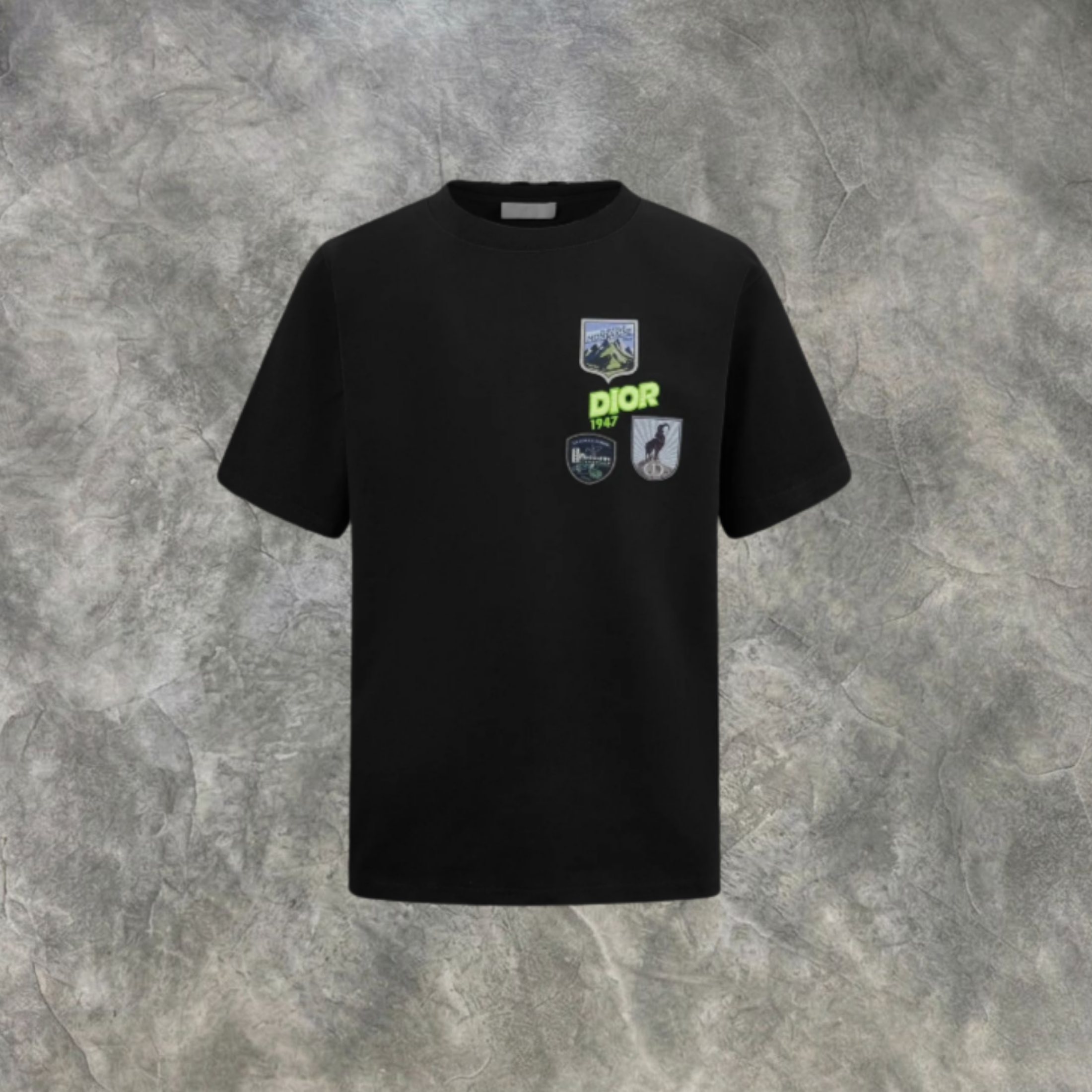 Elvare Club® T-Shirt