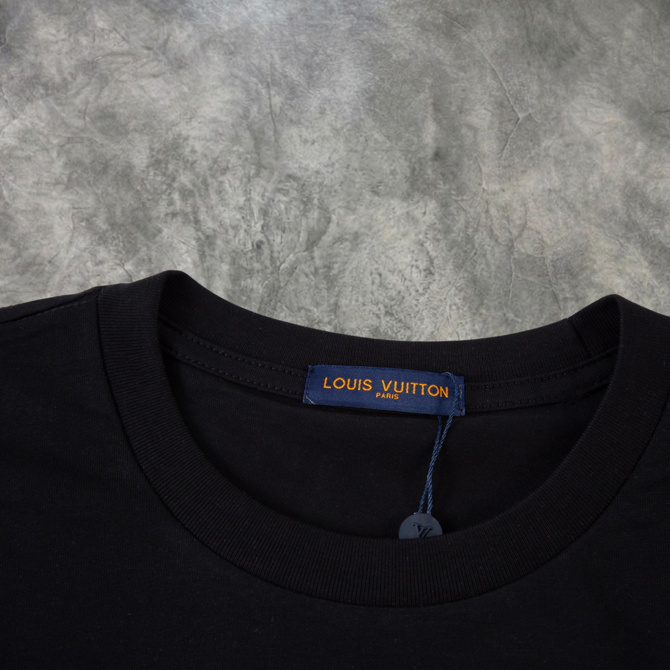 Elvare Club® T-shirt