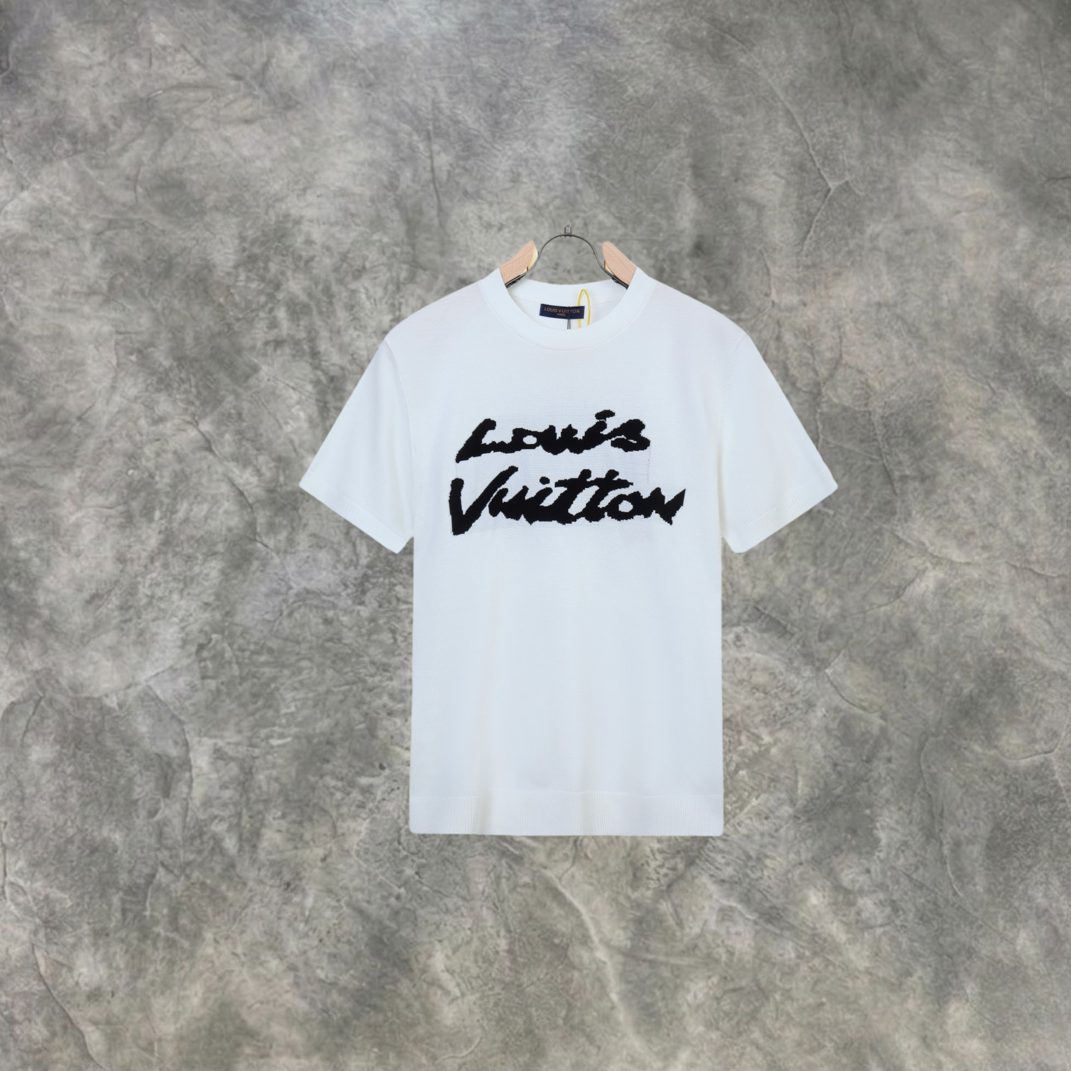 Elvare Club® T-Shirt