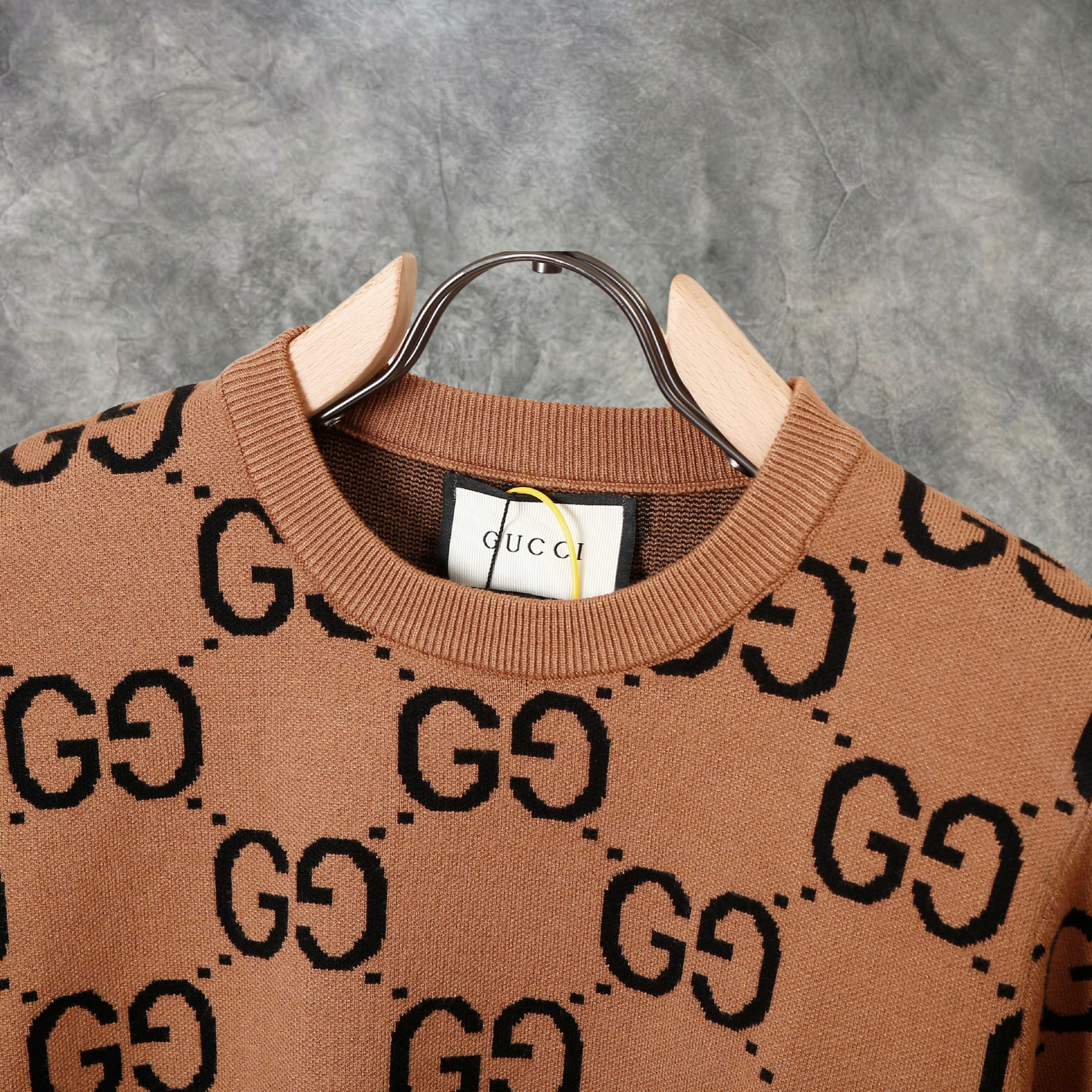 Elvare Club® Sweater