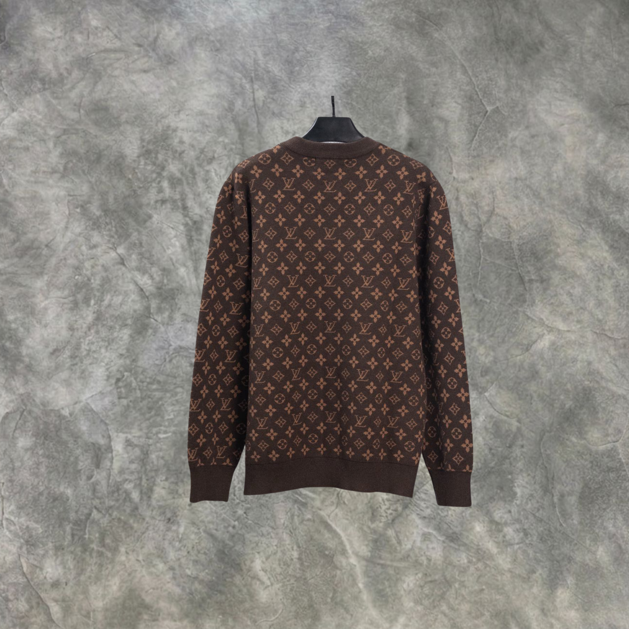 Elvare Club® Sweater