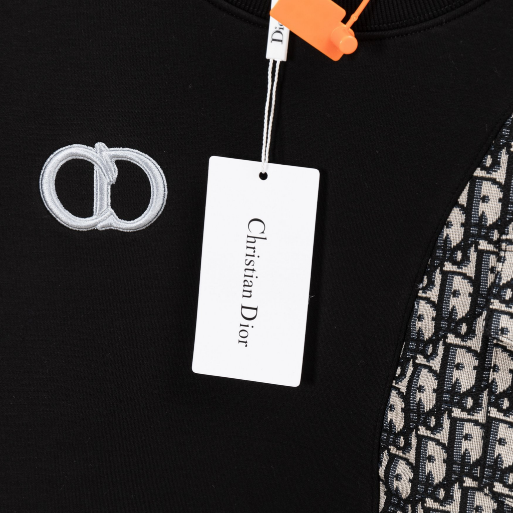 Elvare Club® Sweater