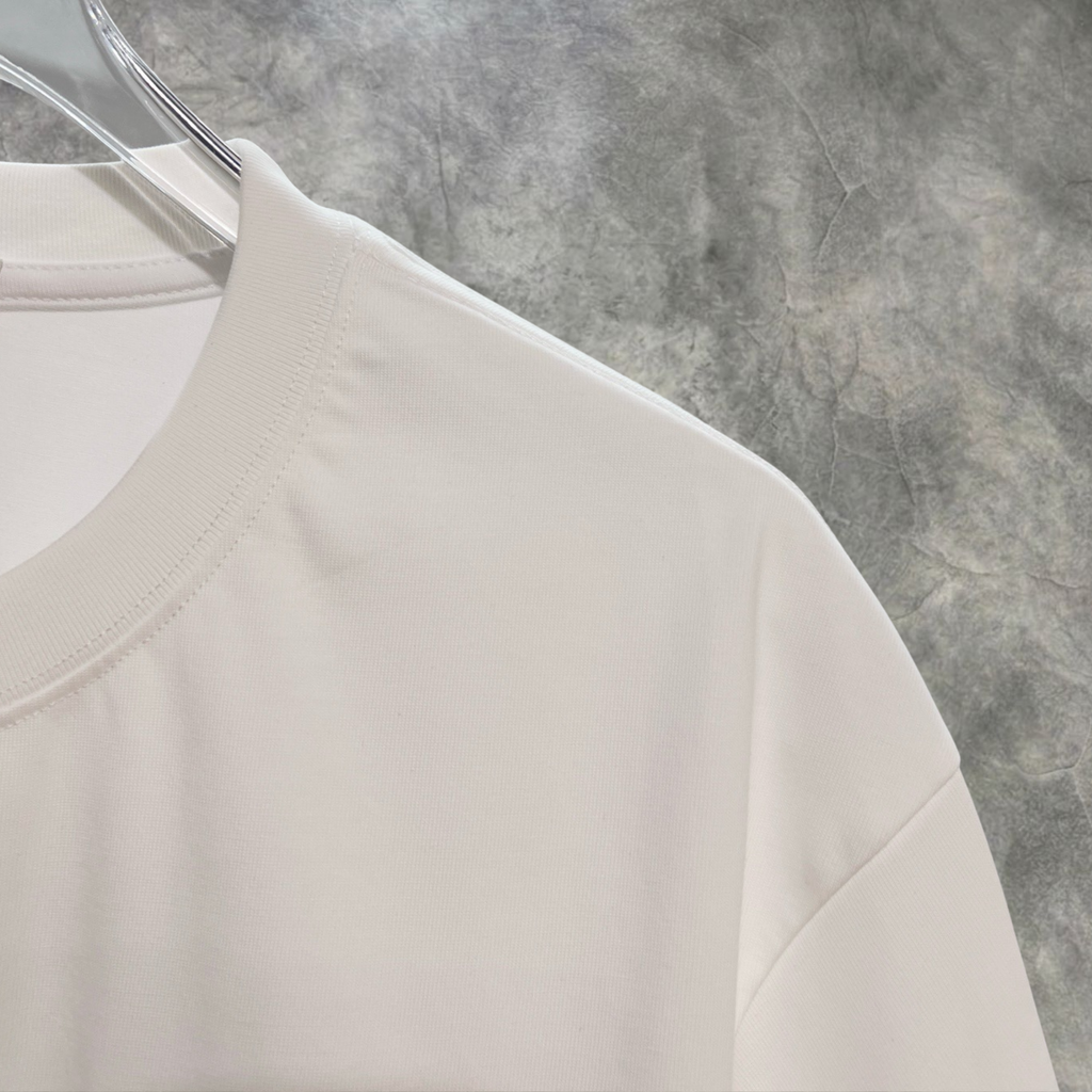 Elvare Club® T-Shirt