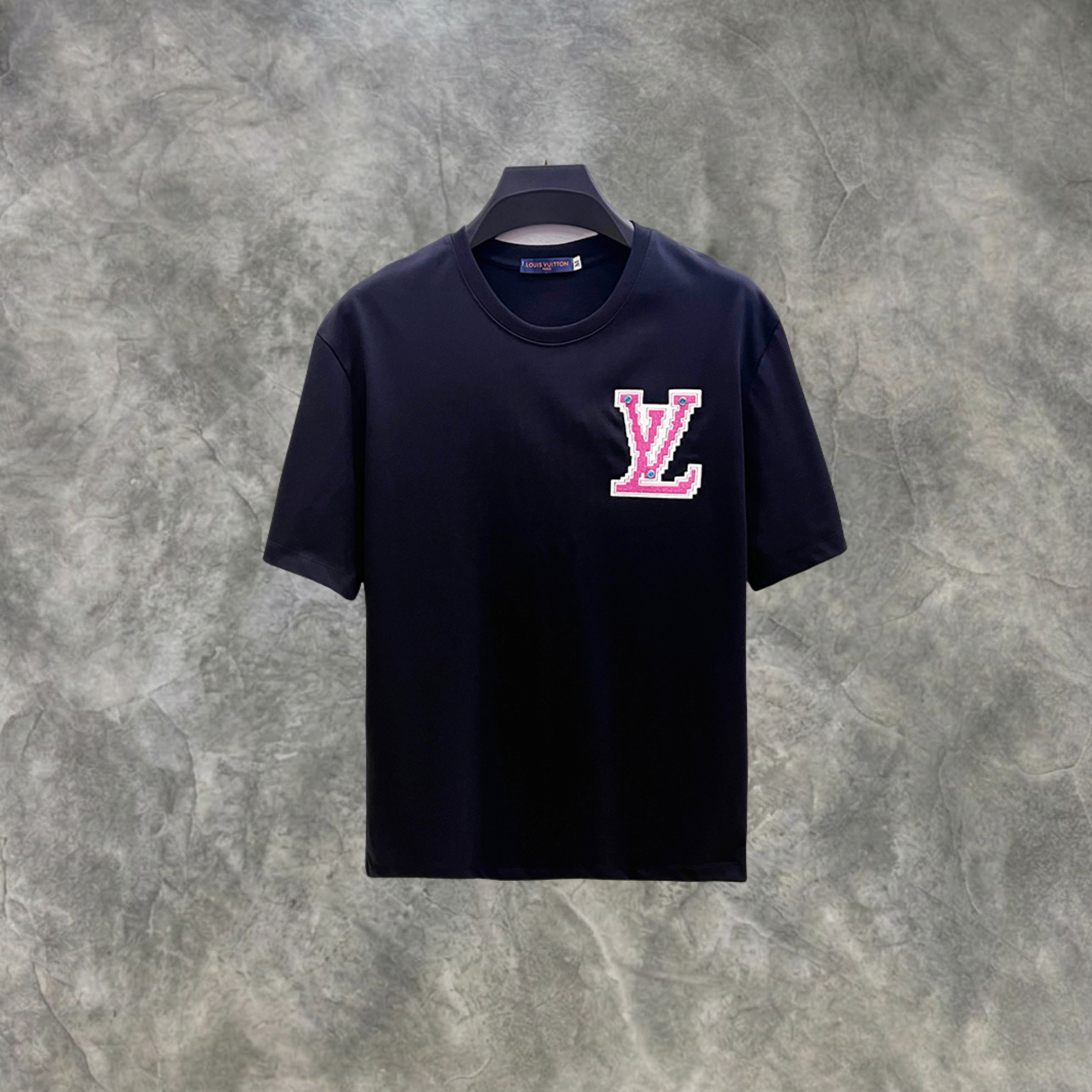 Elvare Club® T-Shirt