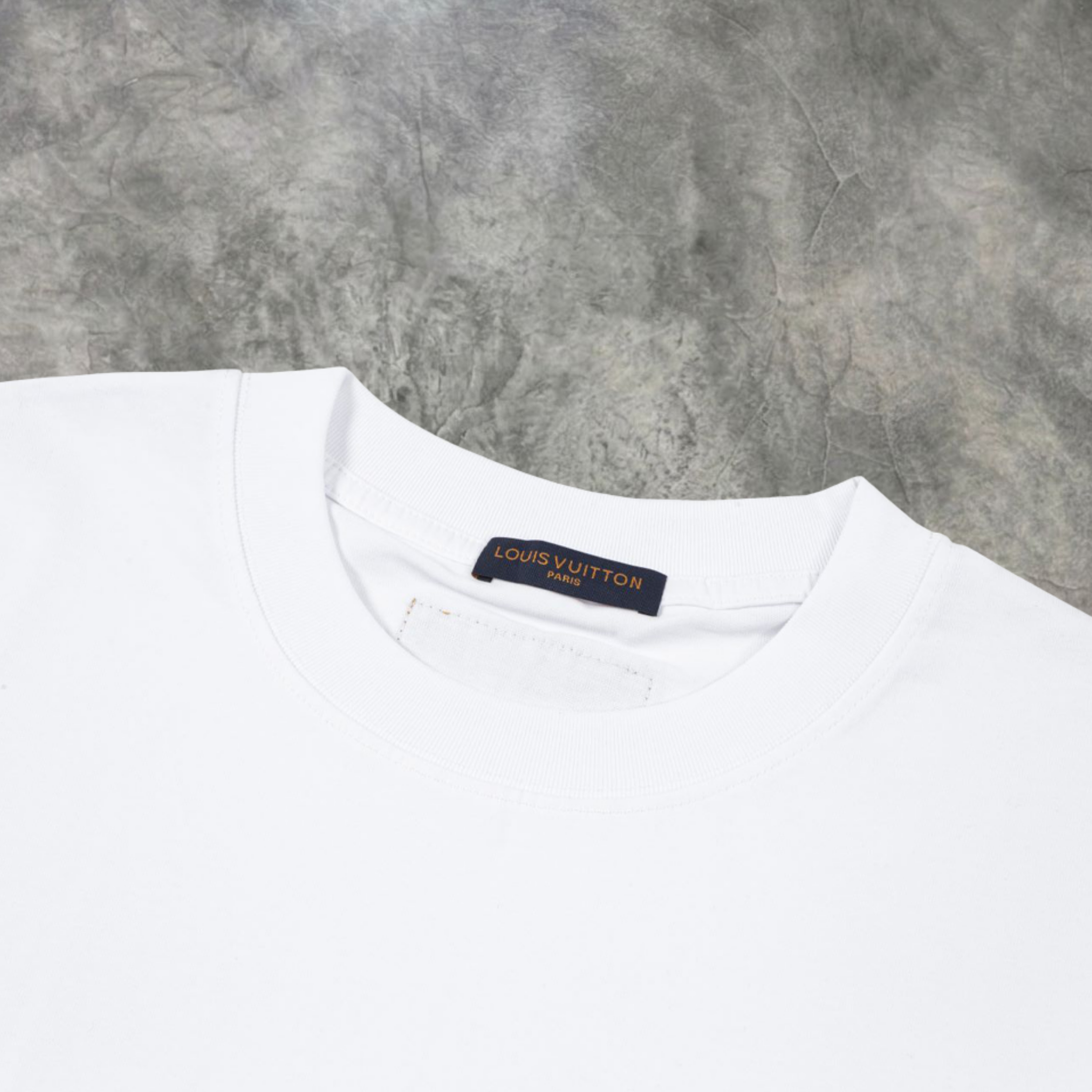 Elvare Club® T-shirt