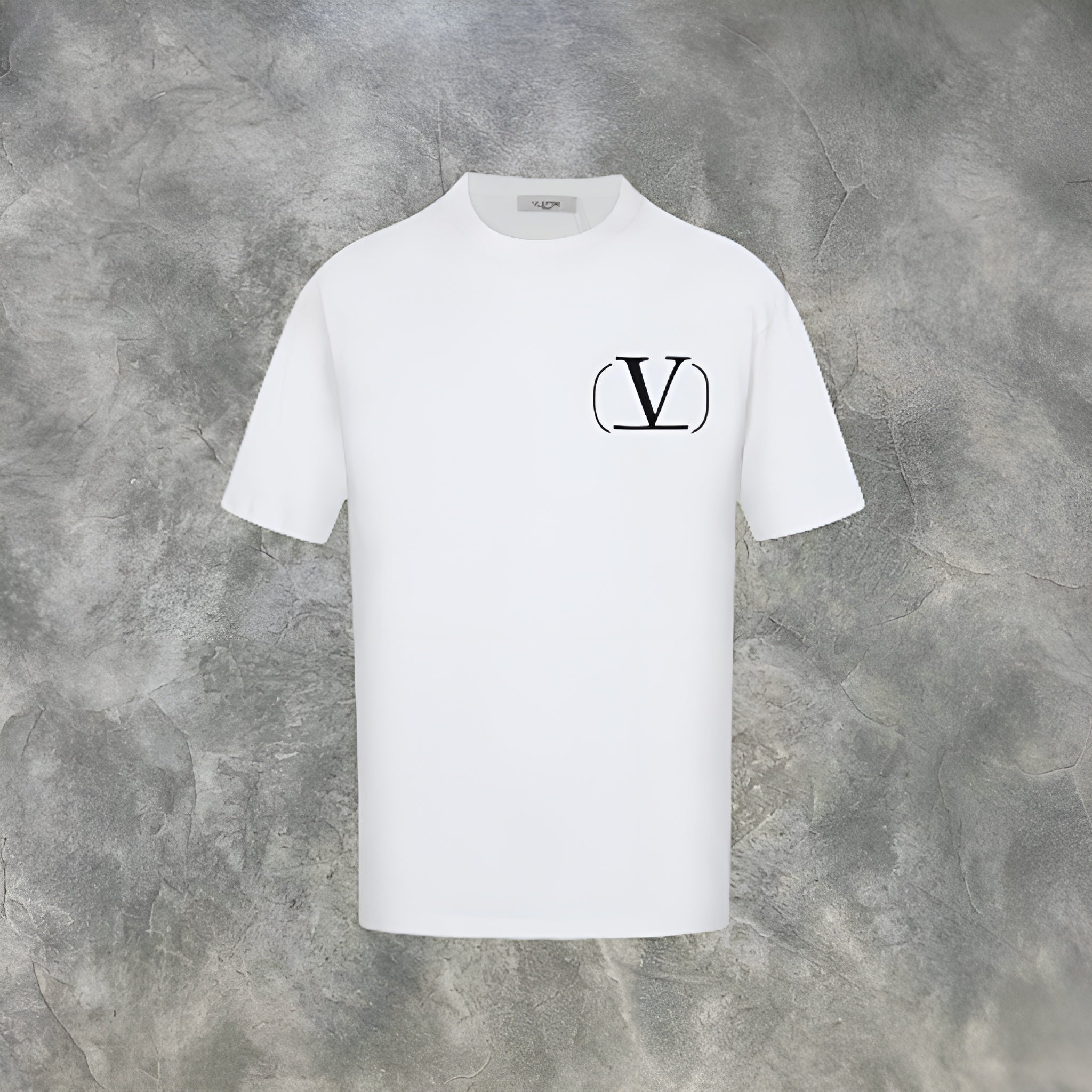Elvare Club® T-Shirt