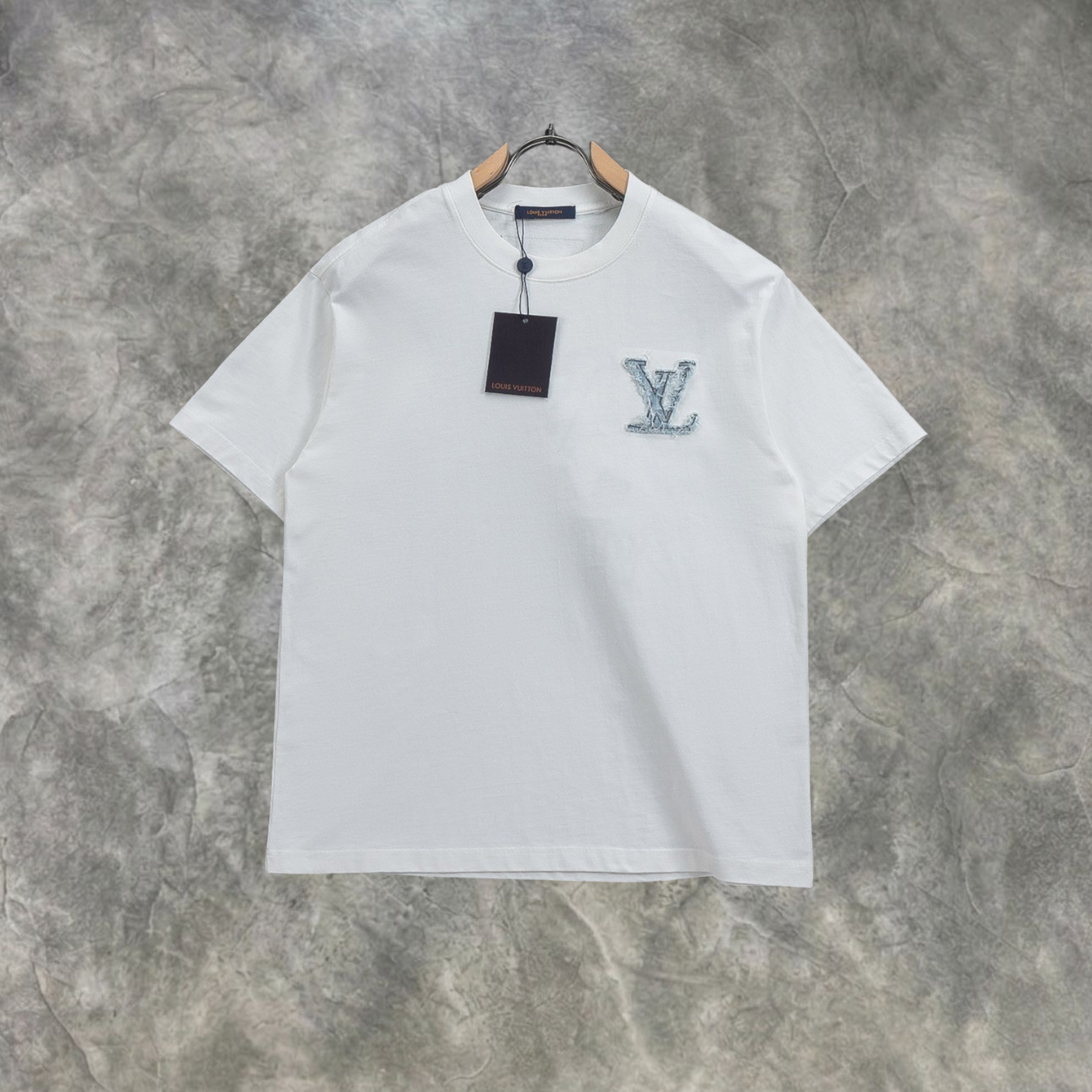 Elvare Club® T-Shirt