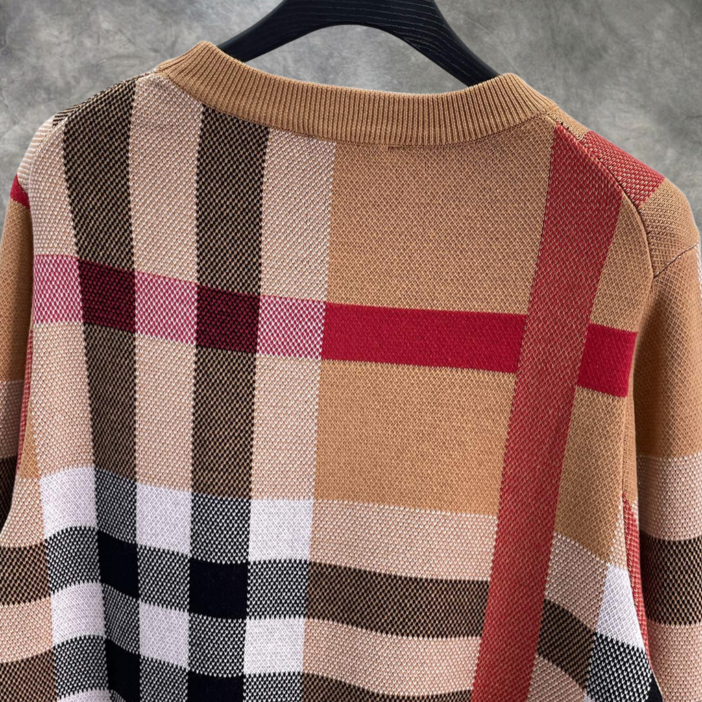 Elvare Club® Sweater