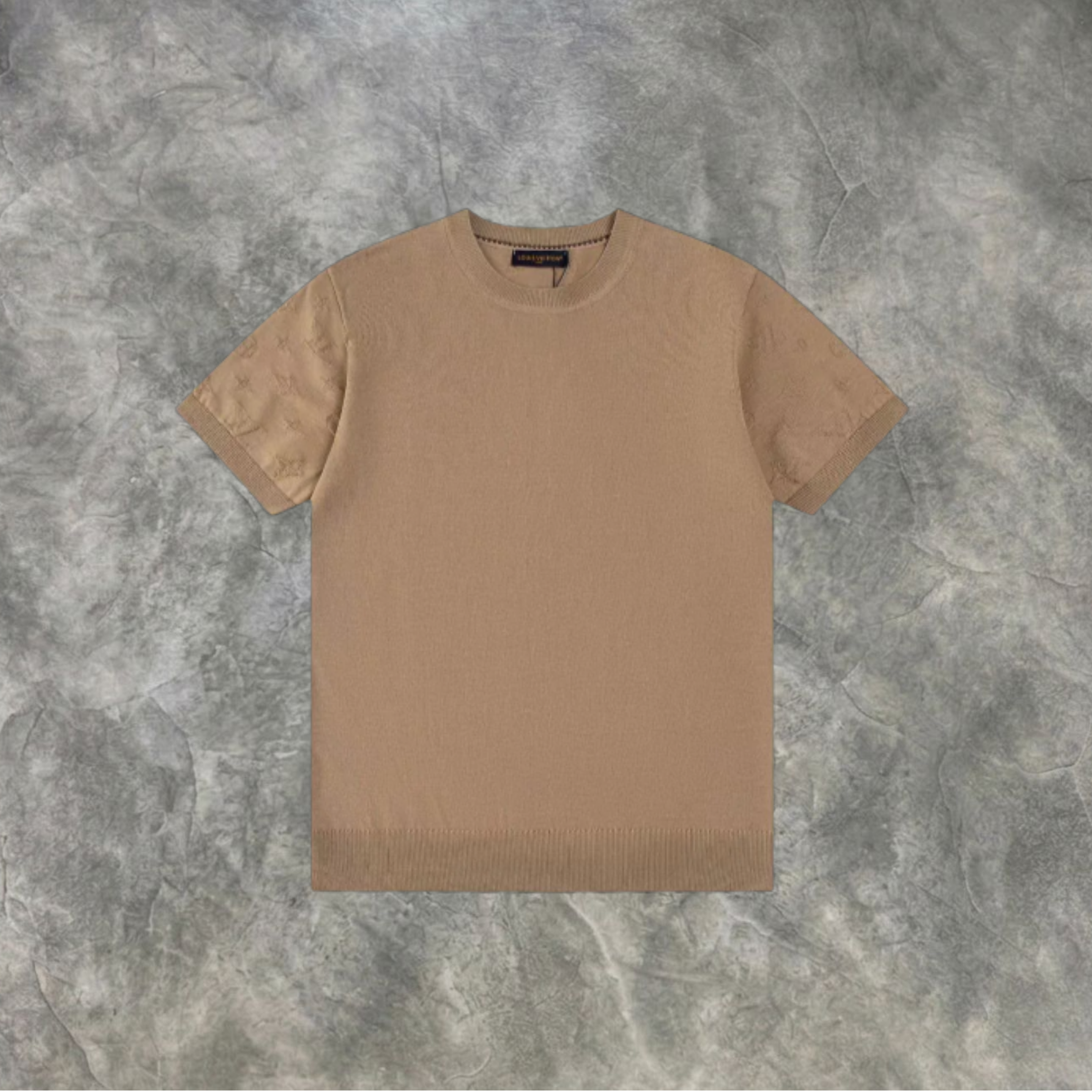 Elvare Club® T-Shirt