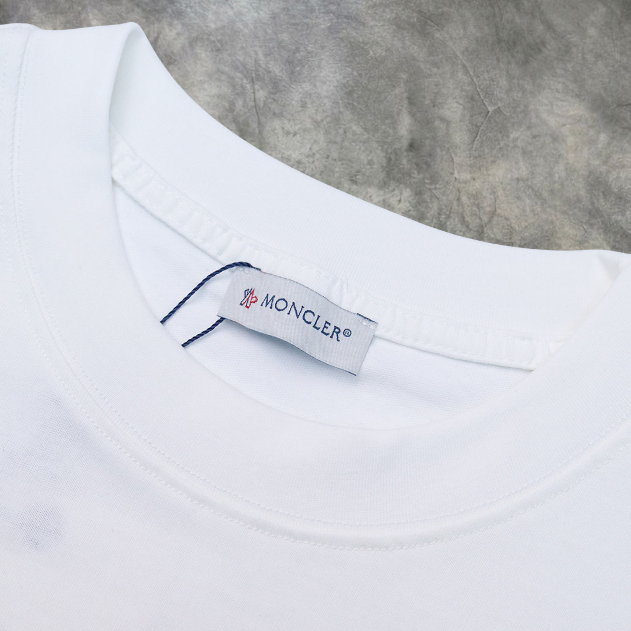 Elvare Club®  T-Shirts