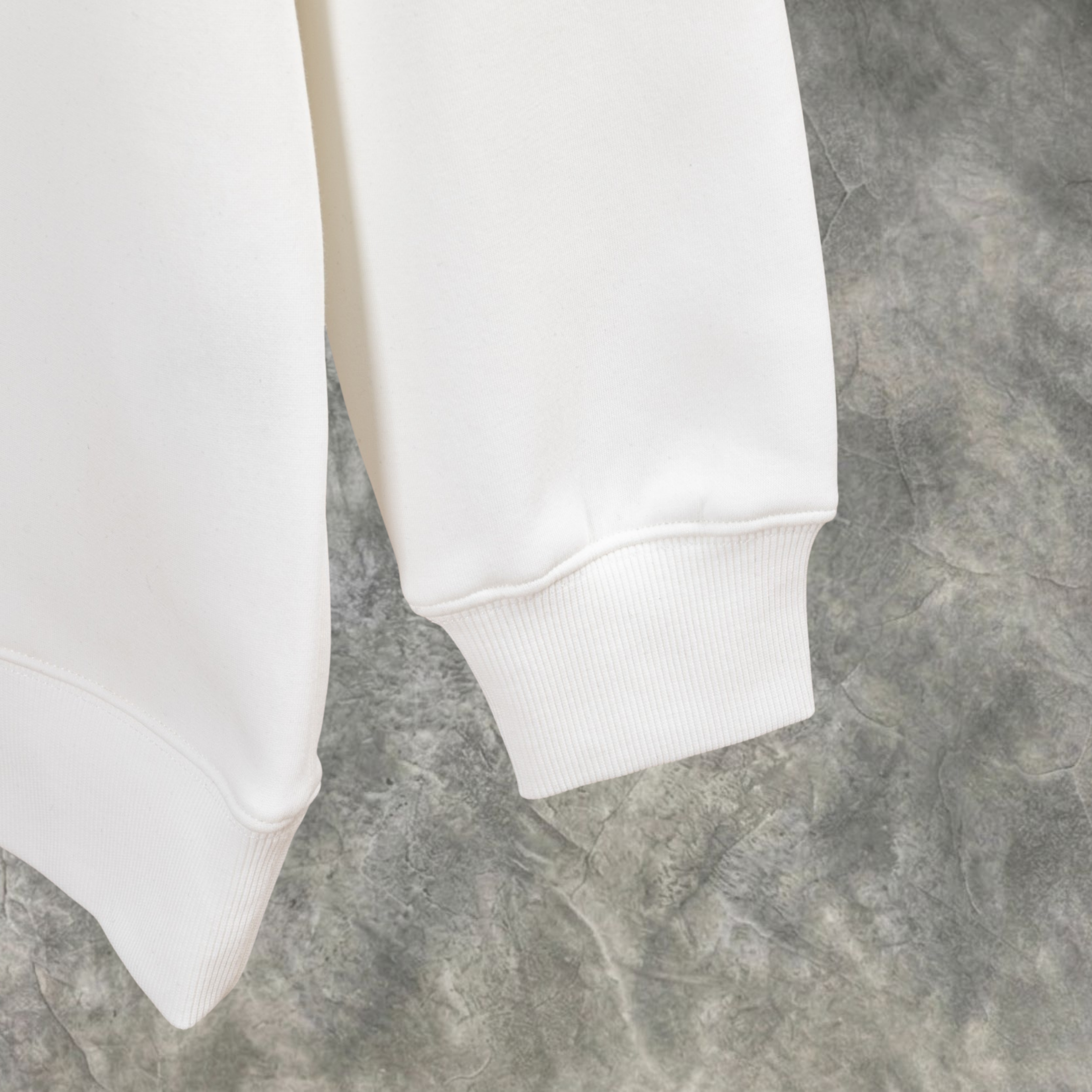 Elvare Club® Sweater
