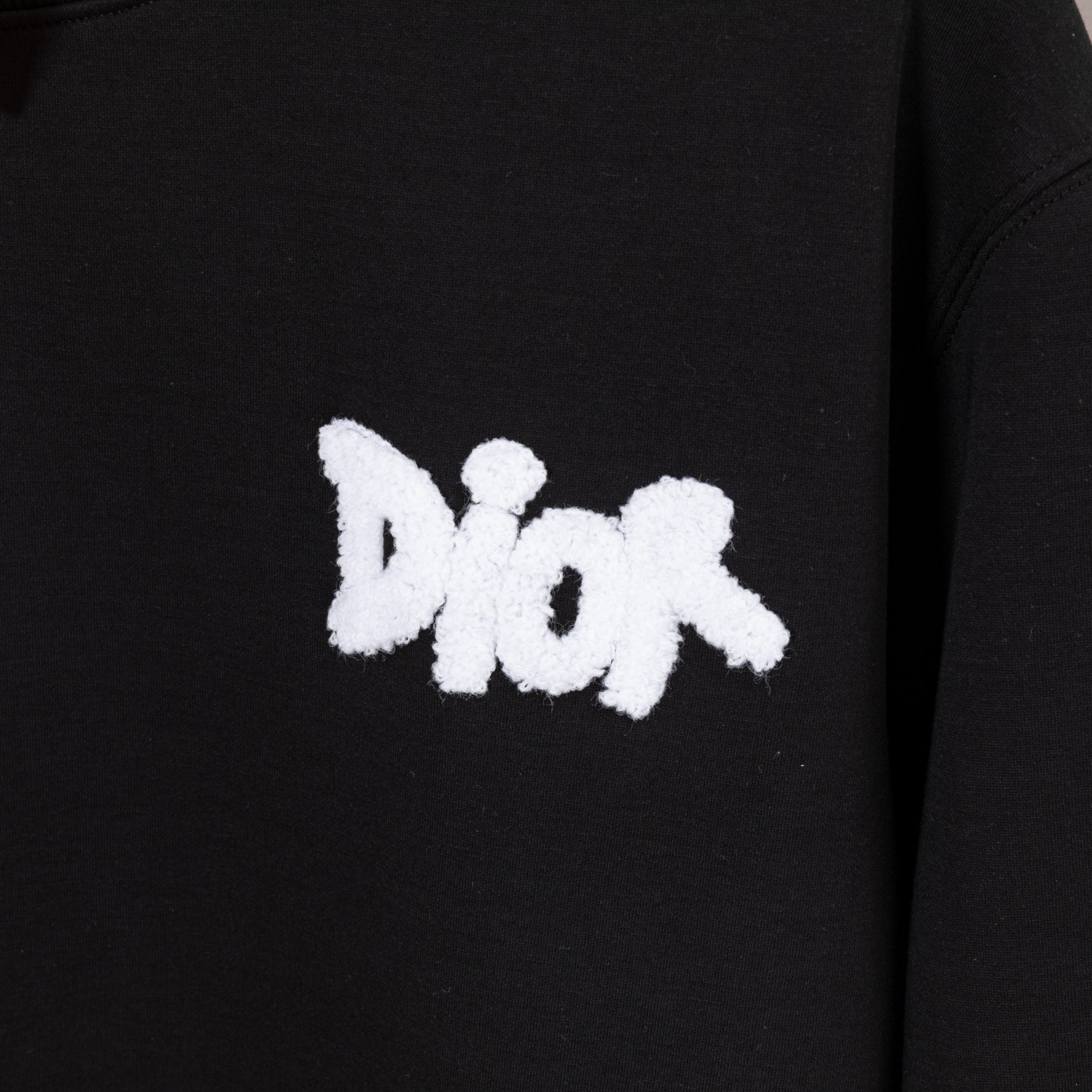 Elvare Club® Sweater