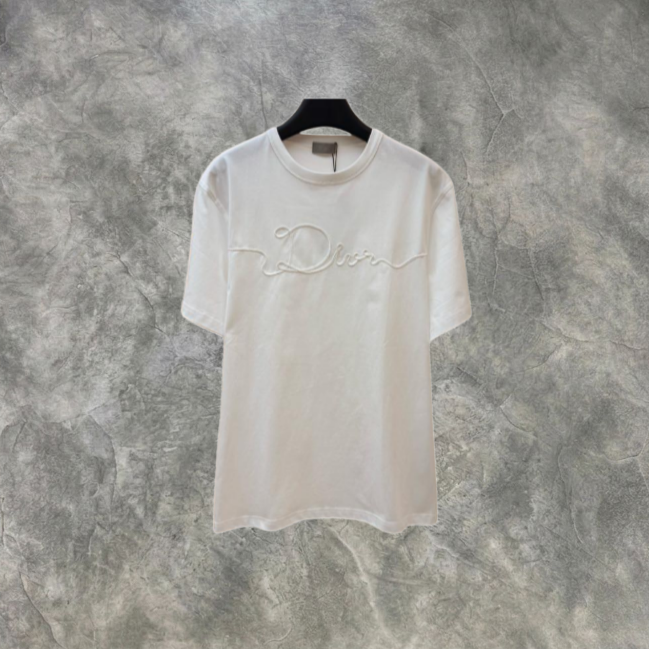 Elvare Club® T-Shirt