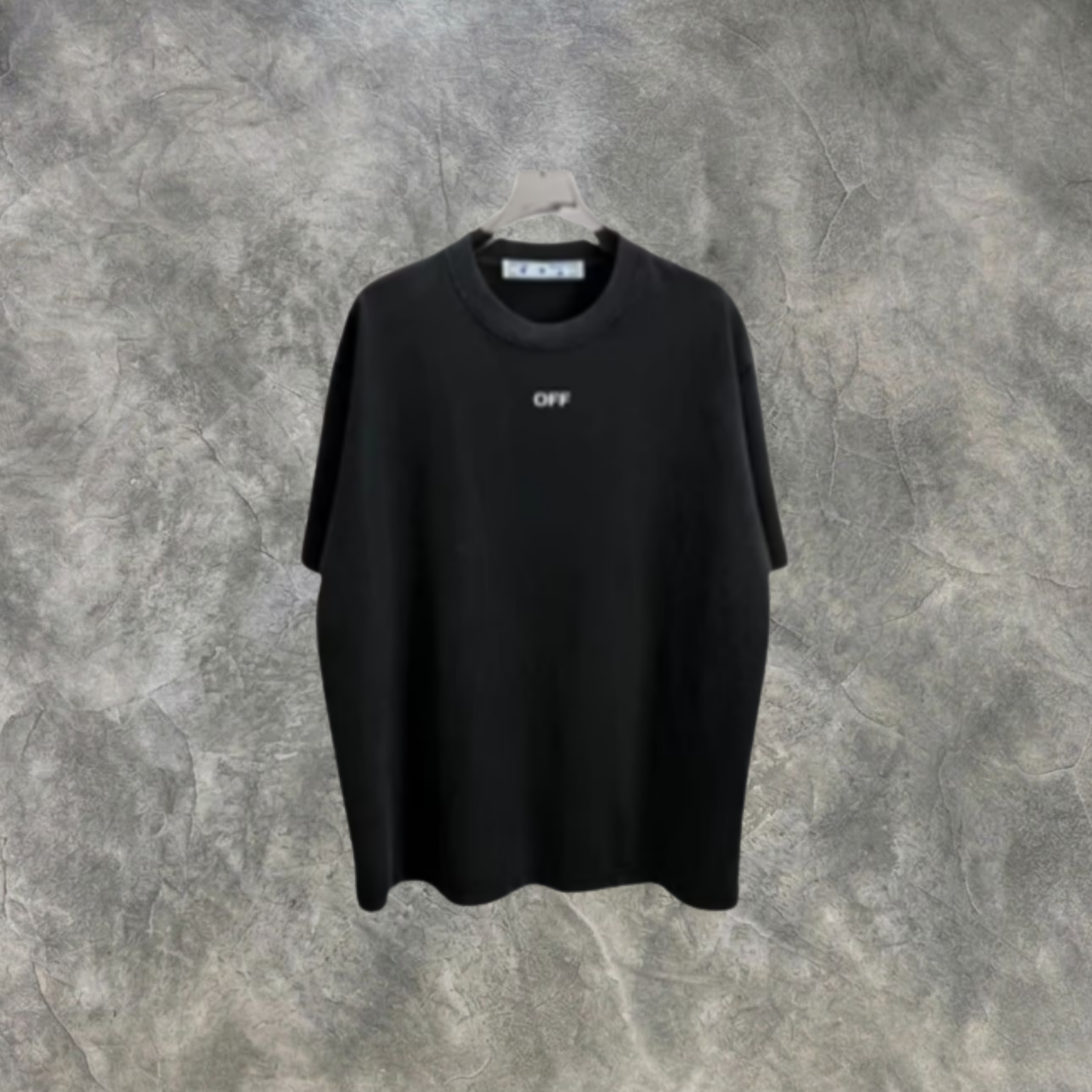 Elvare Club® T-Shirt