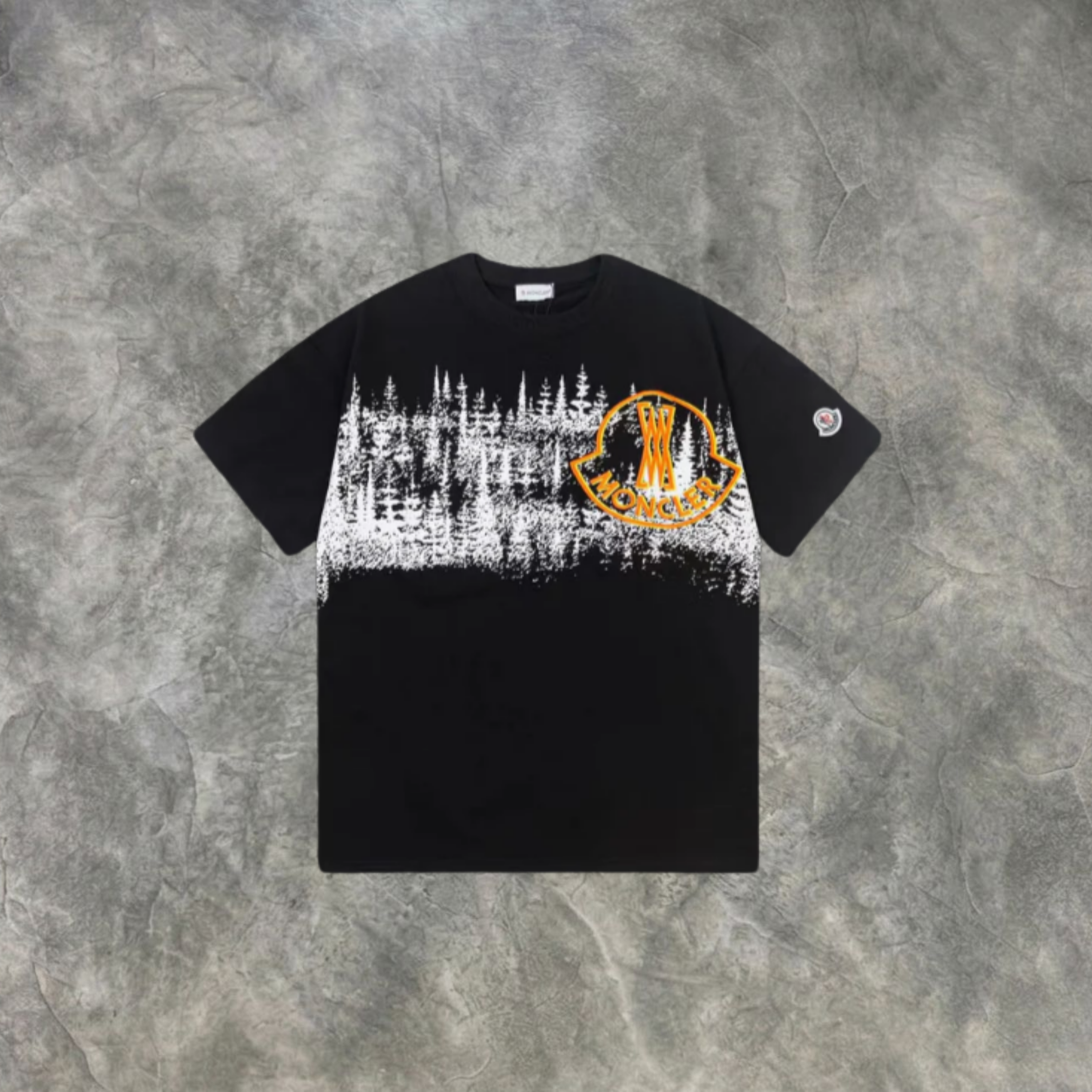 Elvare Club® T-Shirt