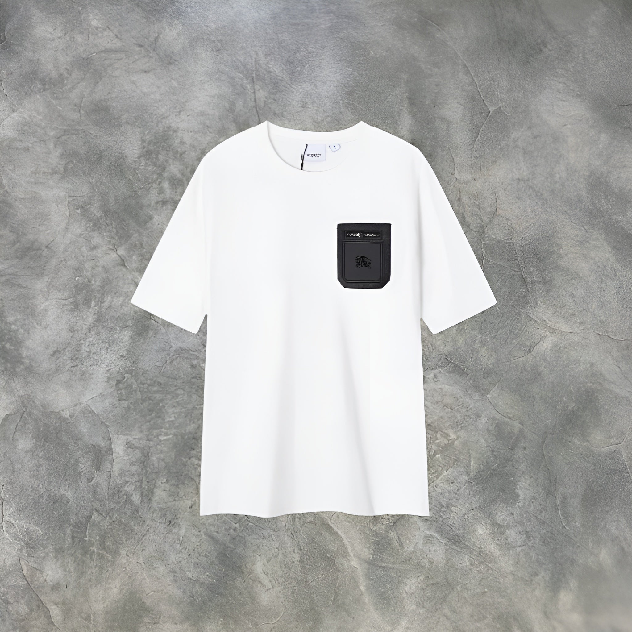 Elvare Club® T-Shirt