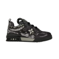 Elvare Club® Sneaker