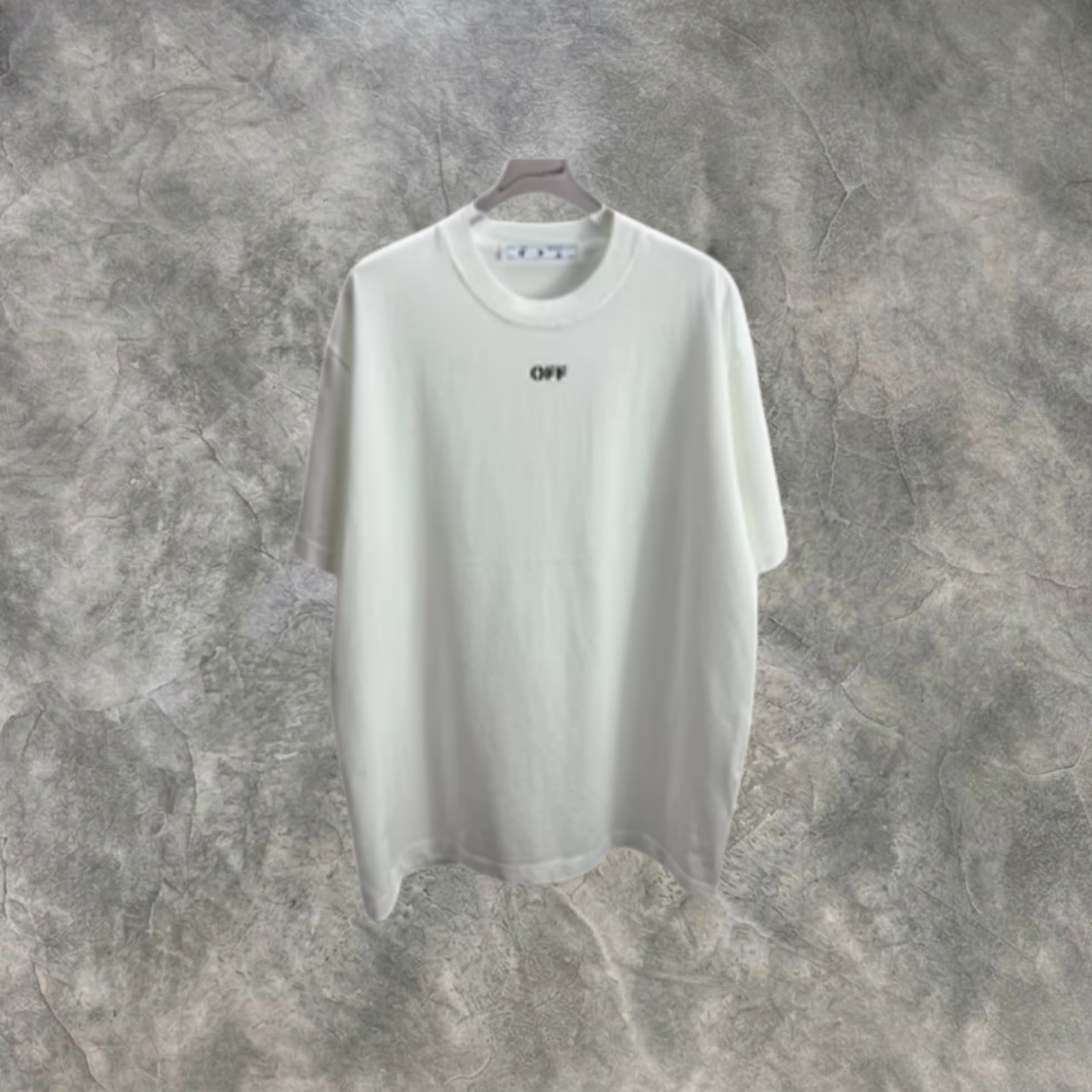 Elvare Club® T-Shirt