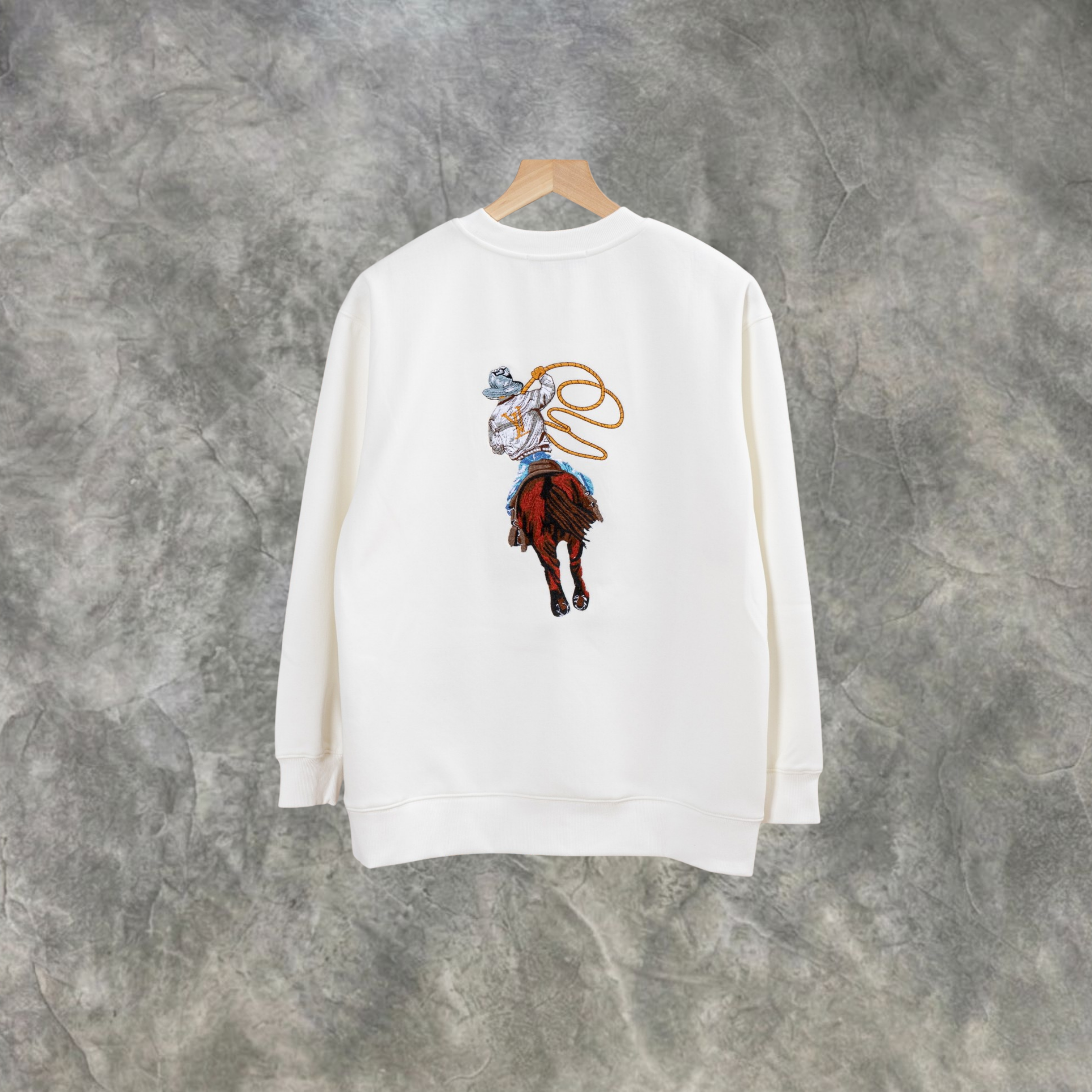 Elvare Club® Sweater