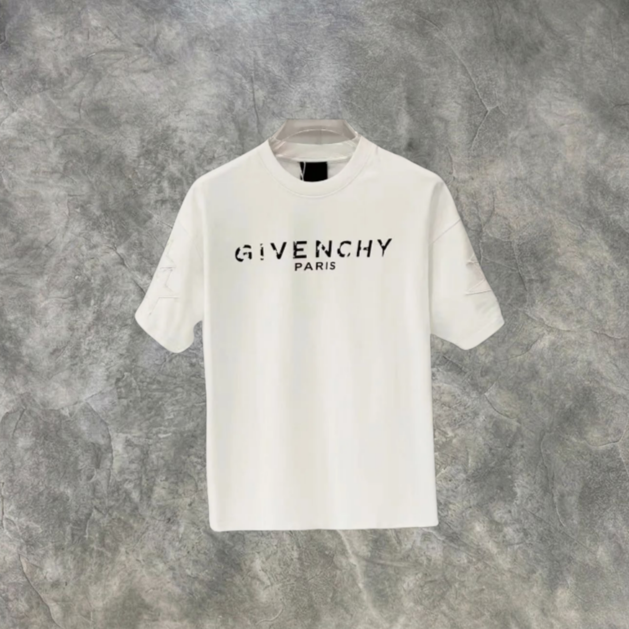 Elvare Club® T-Shirt