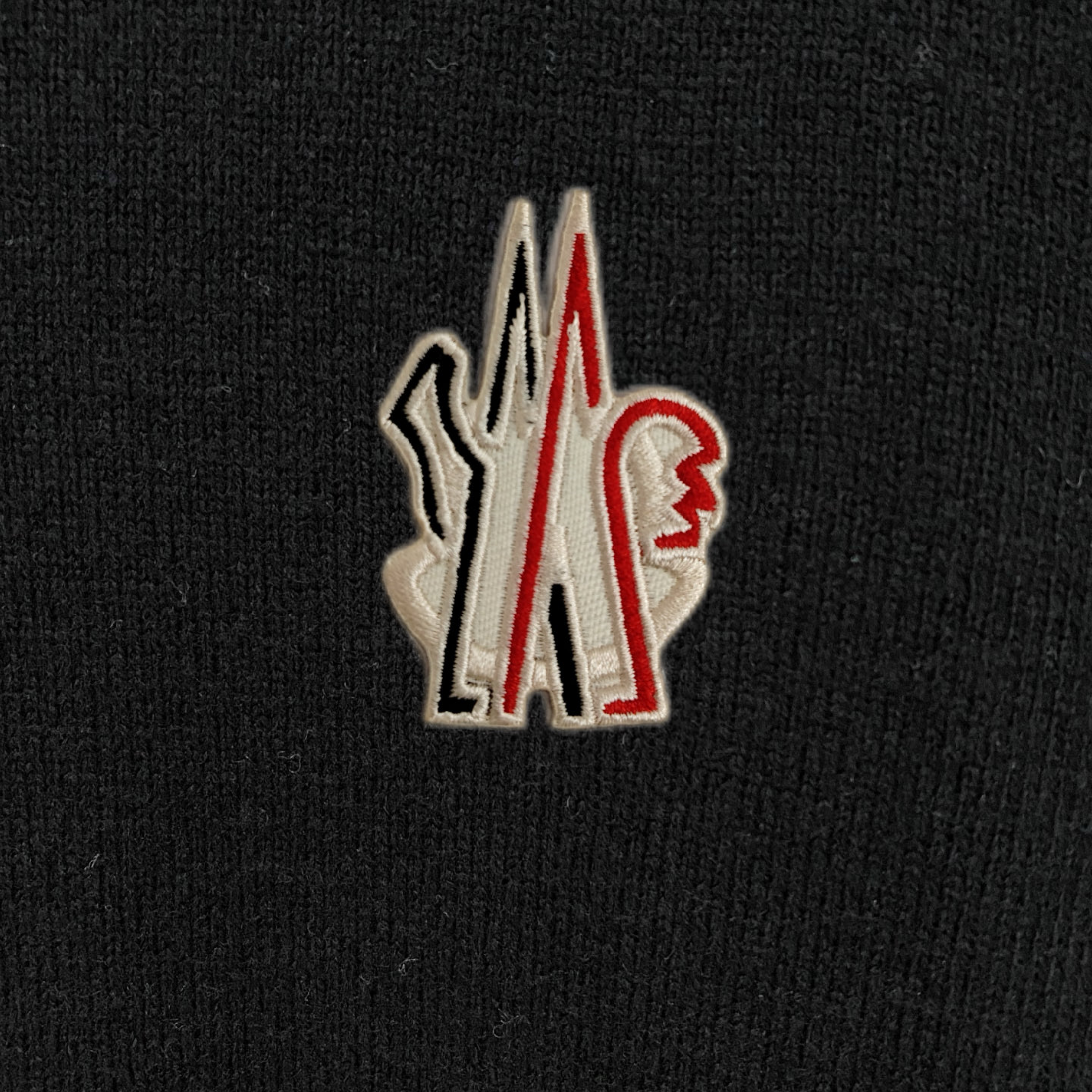 Elvare Club® Sweater