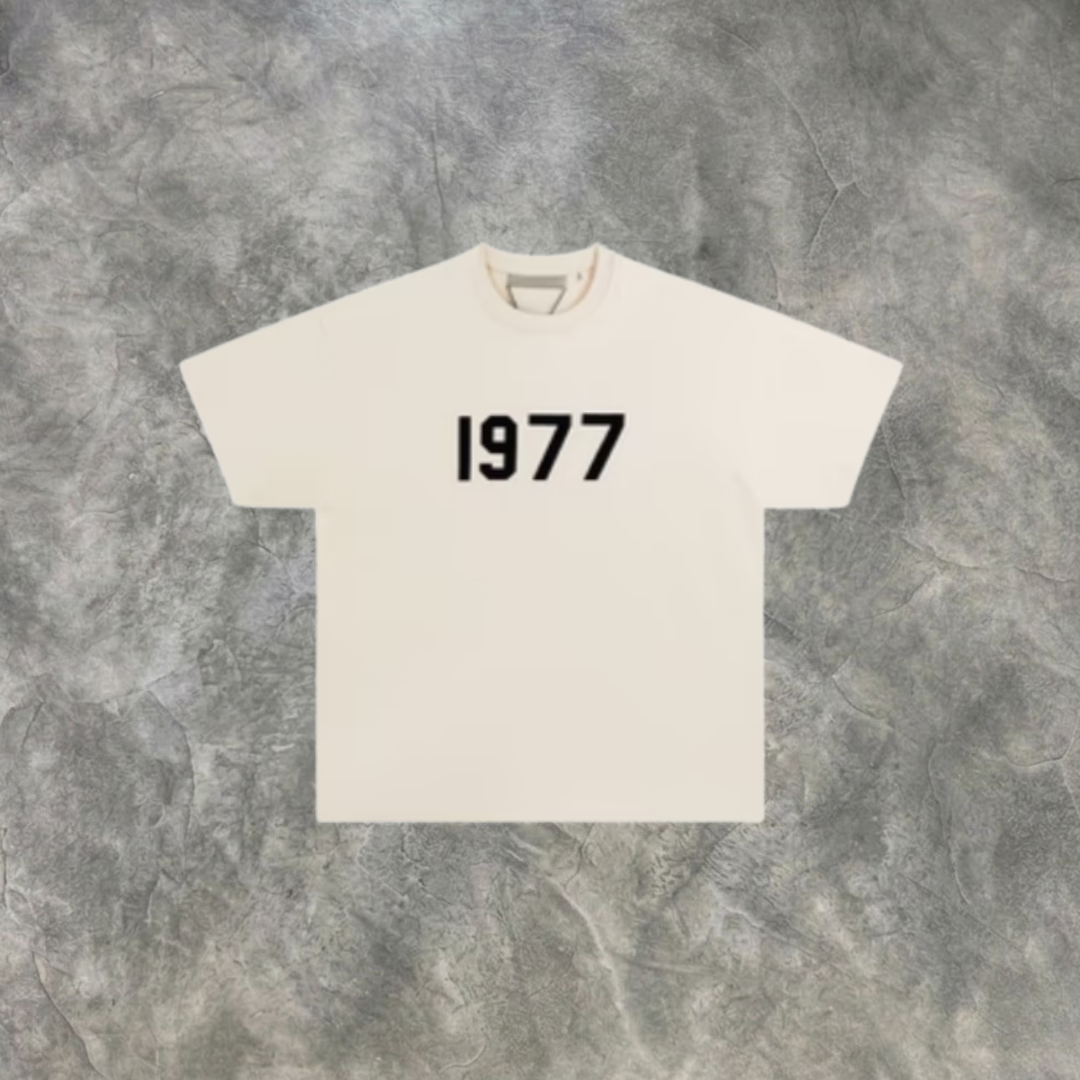Elvare Club® T-Shirt