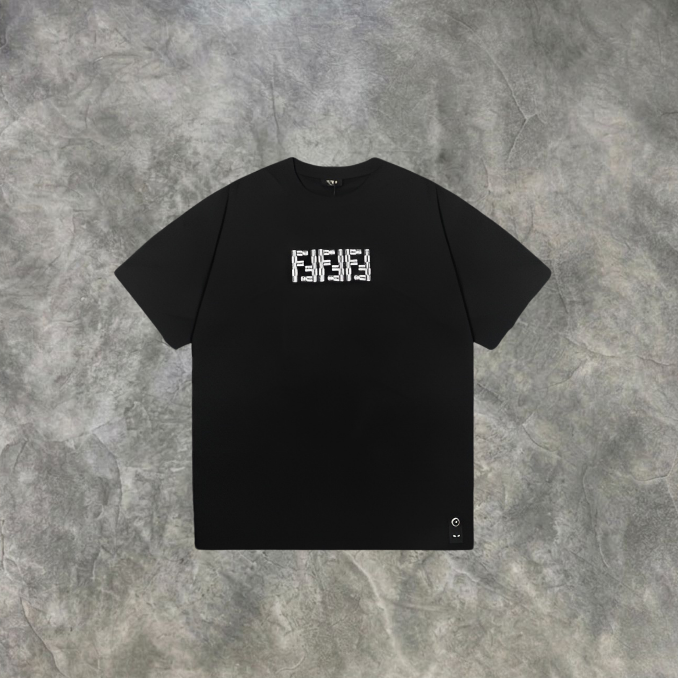 Elvare Club® T-Shirt