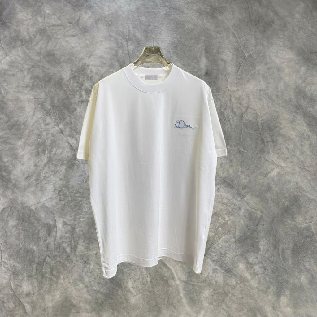 Elvare Club® T-Shirt