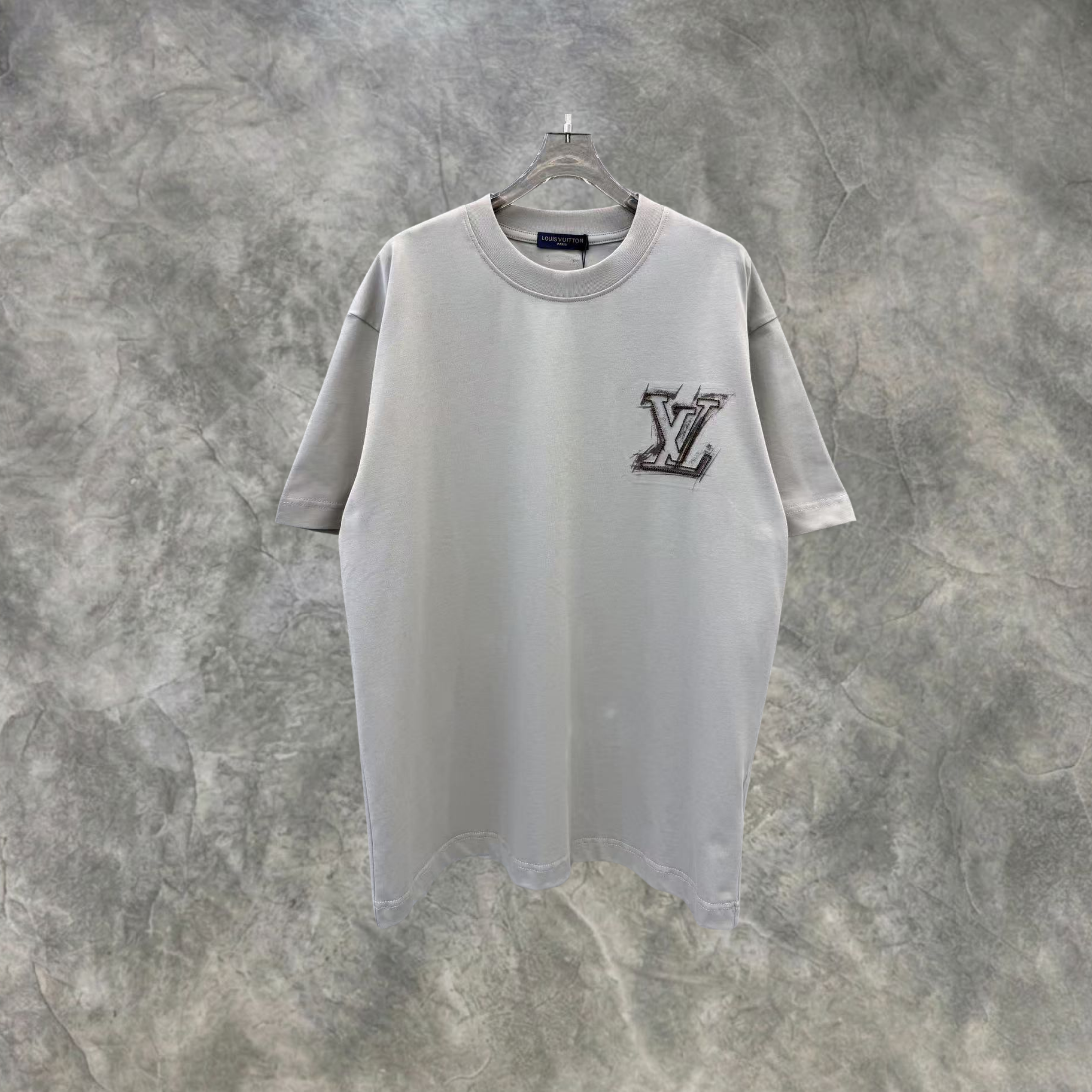 Elvare Club® T-Shirt