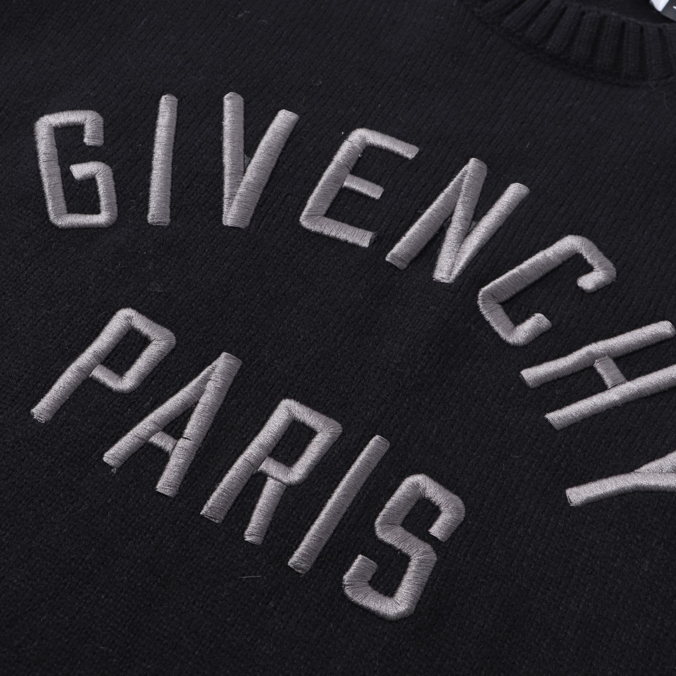 Elvare Club® Sweater