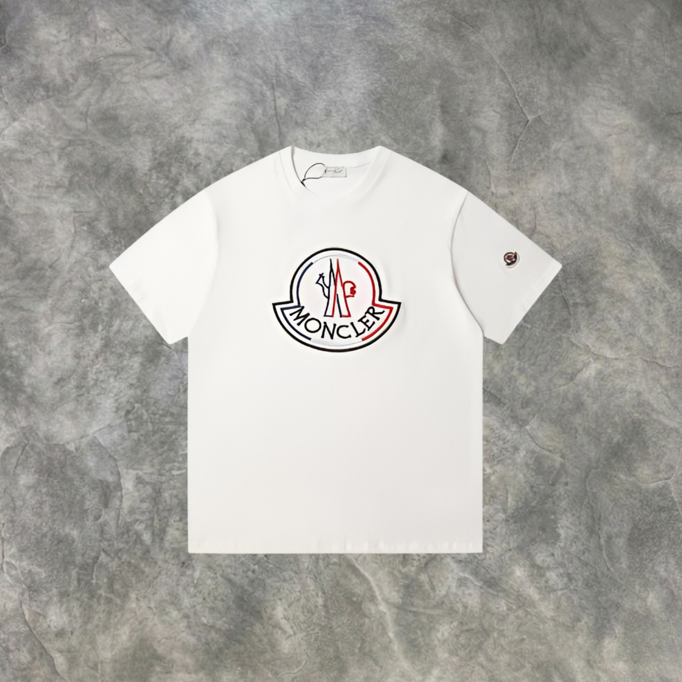 Elvare Club® T-Shirt