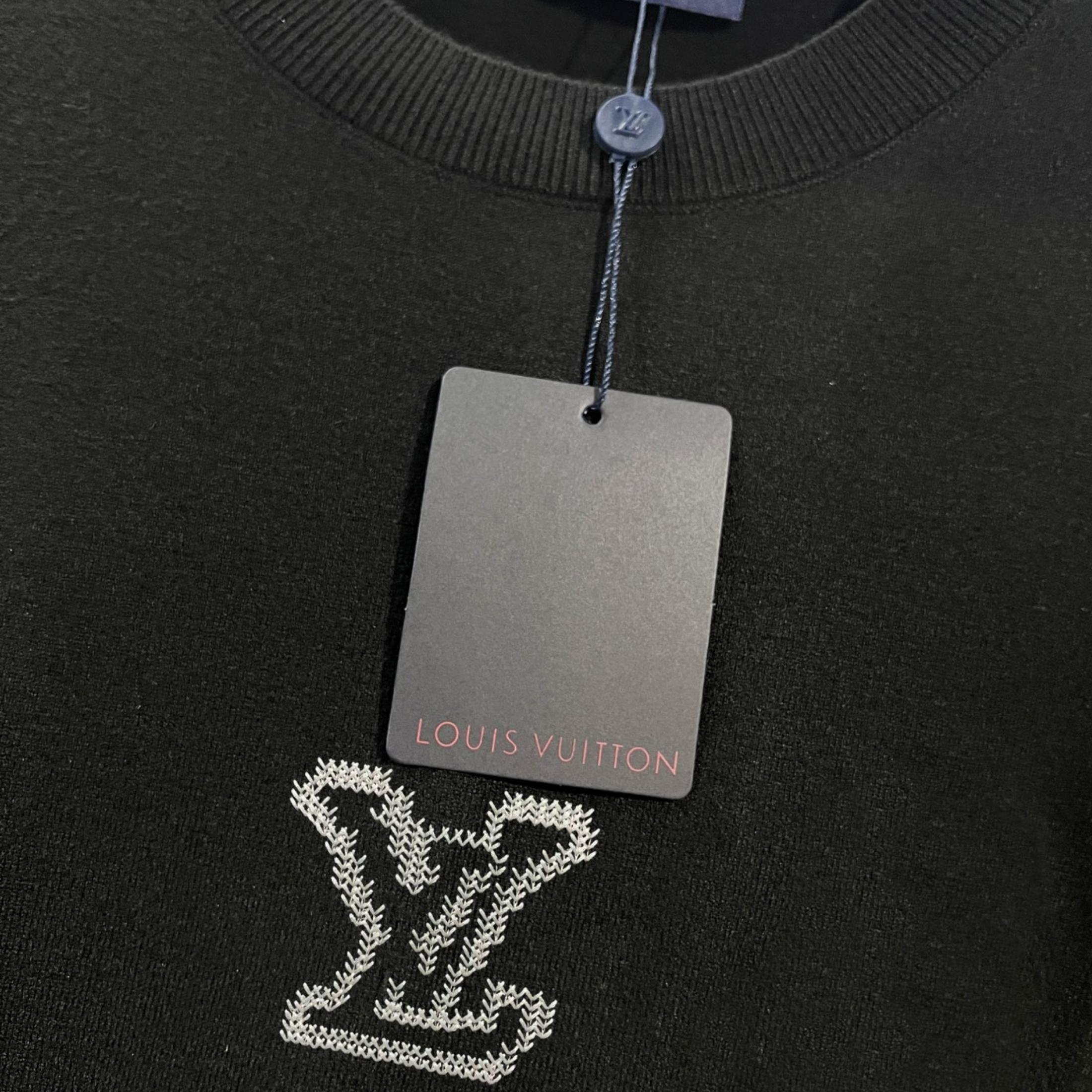 Elvare Club® T-Shirt