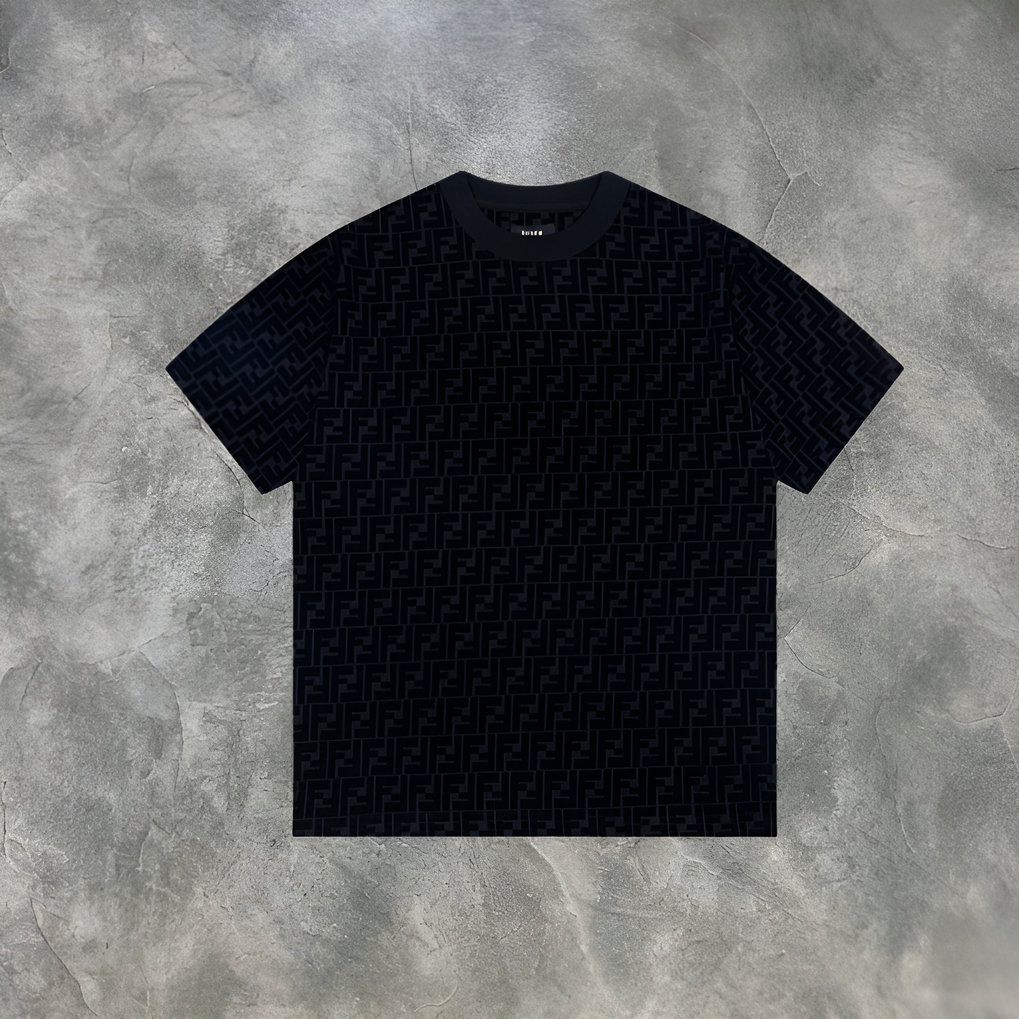 Elvare Club® T-Shirt