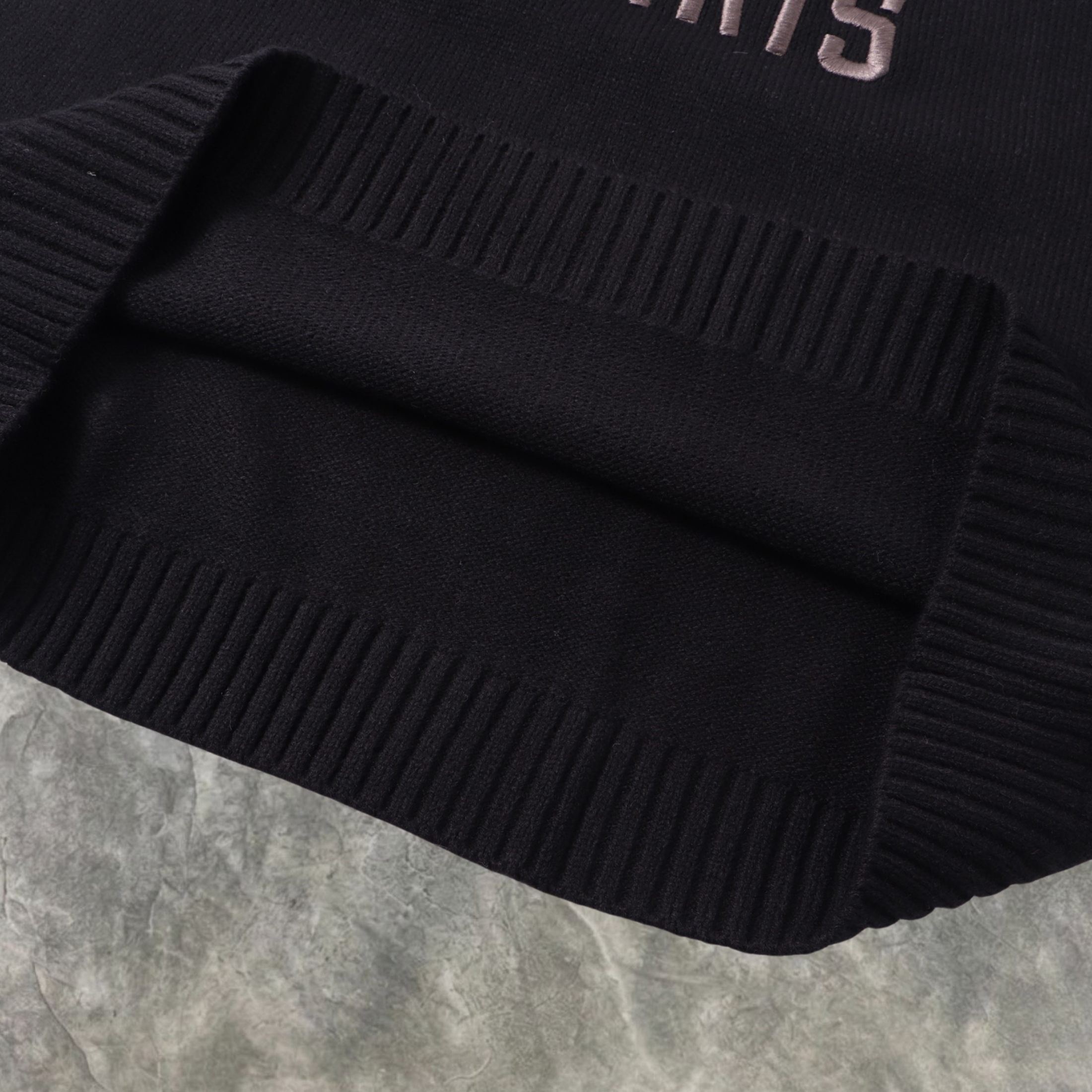 Elvare Club® Sweater