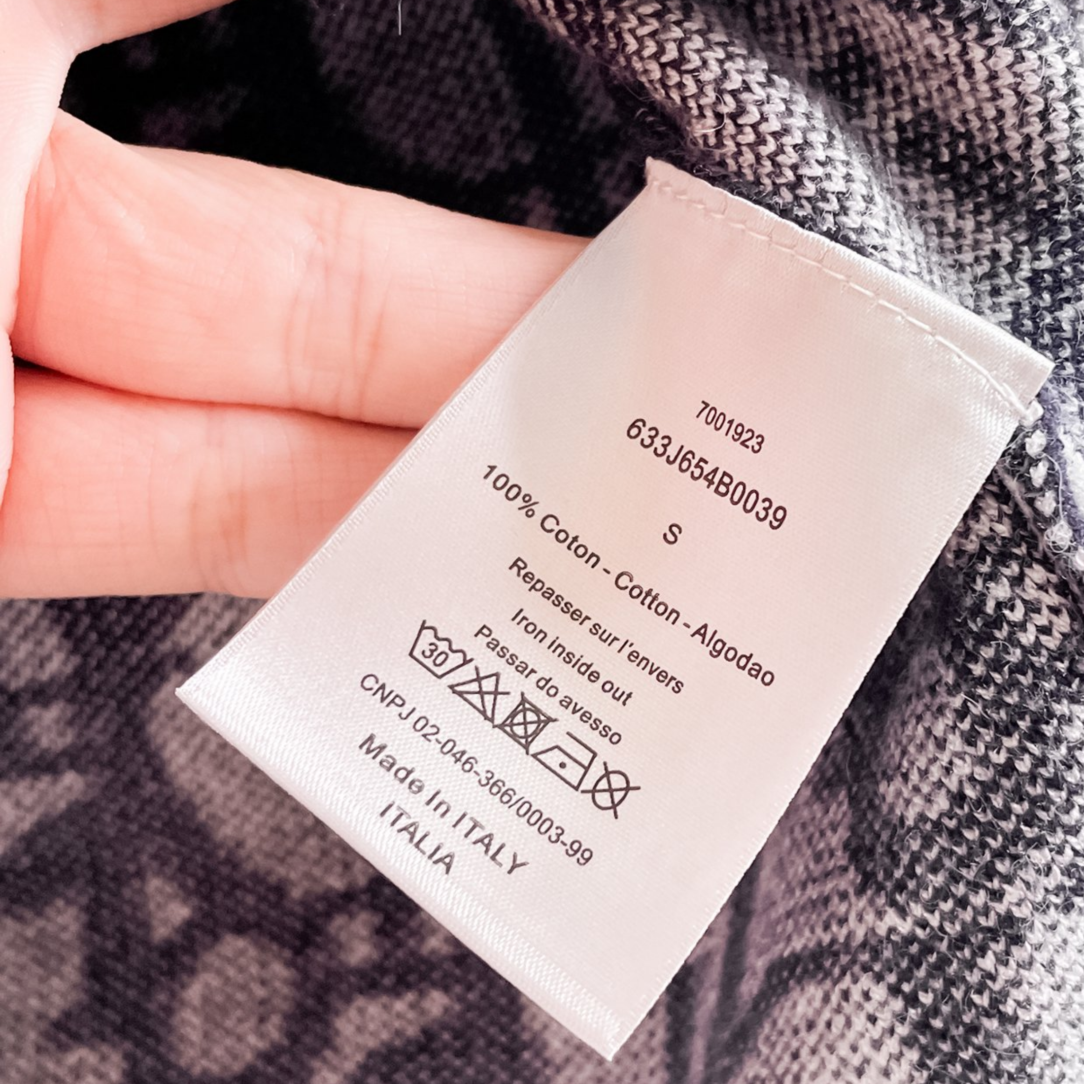 Elvare Club® Sweater