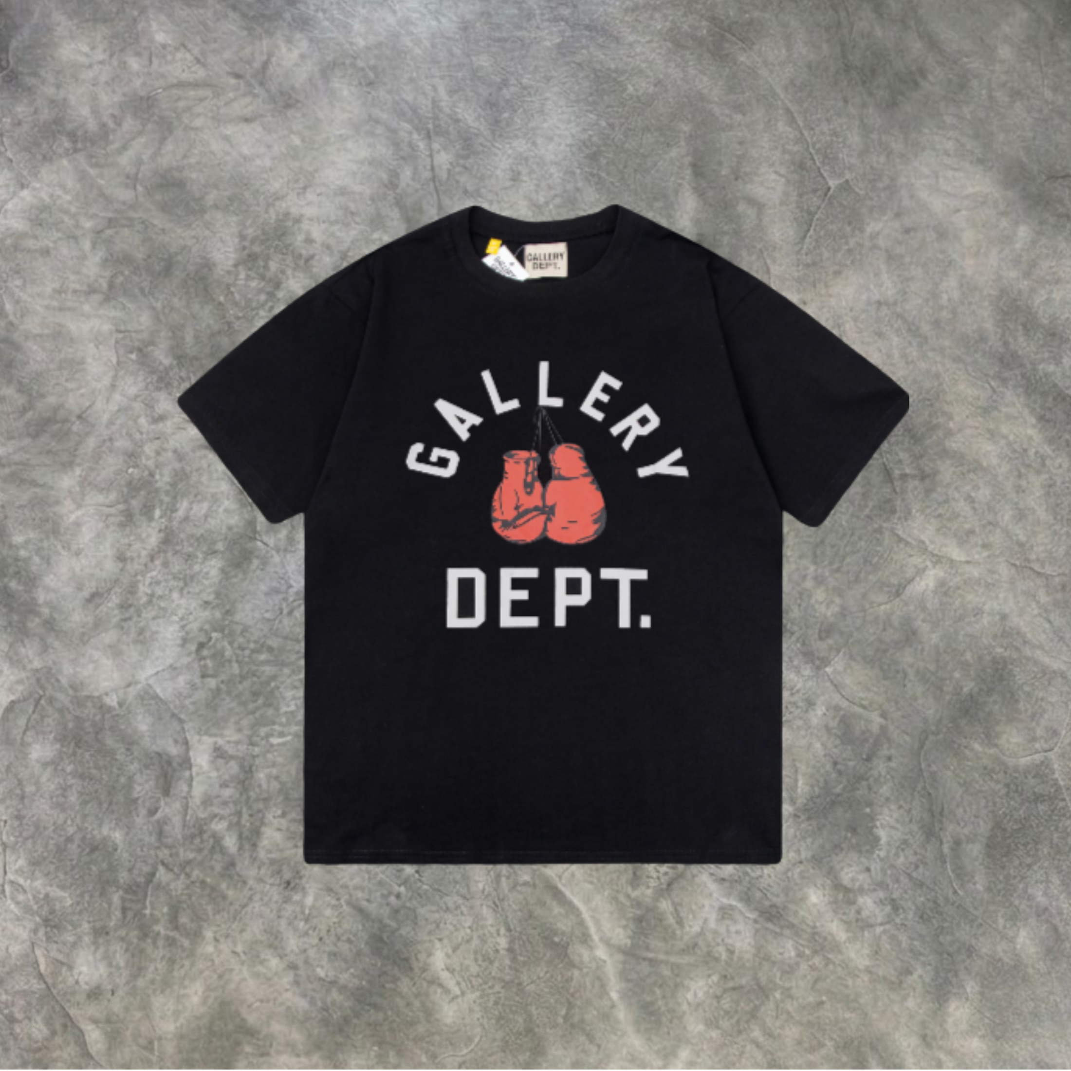 Elvare Club® T-Shirt