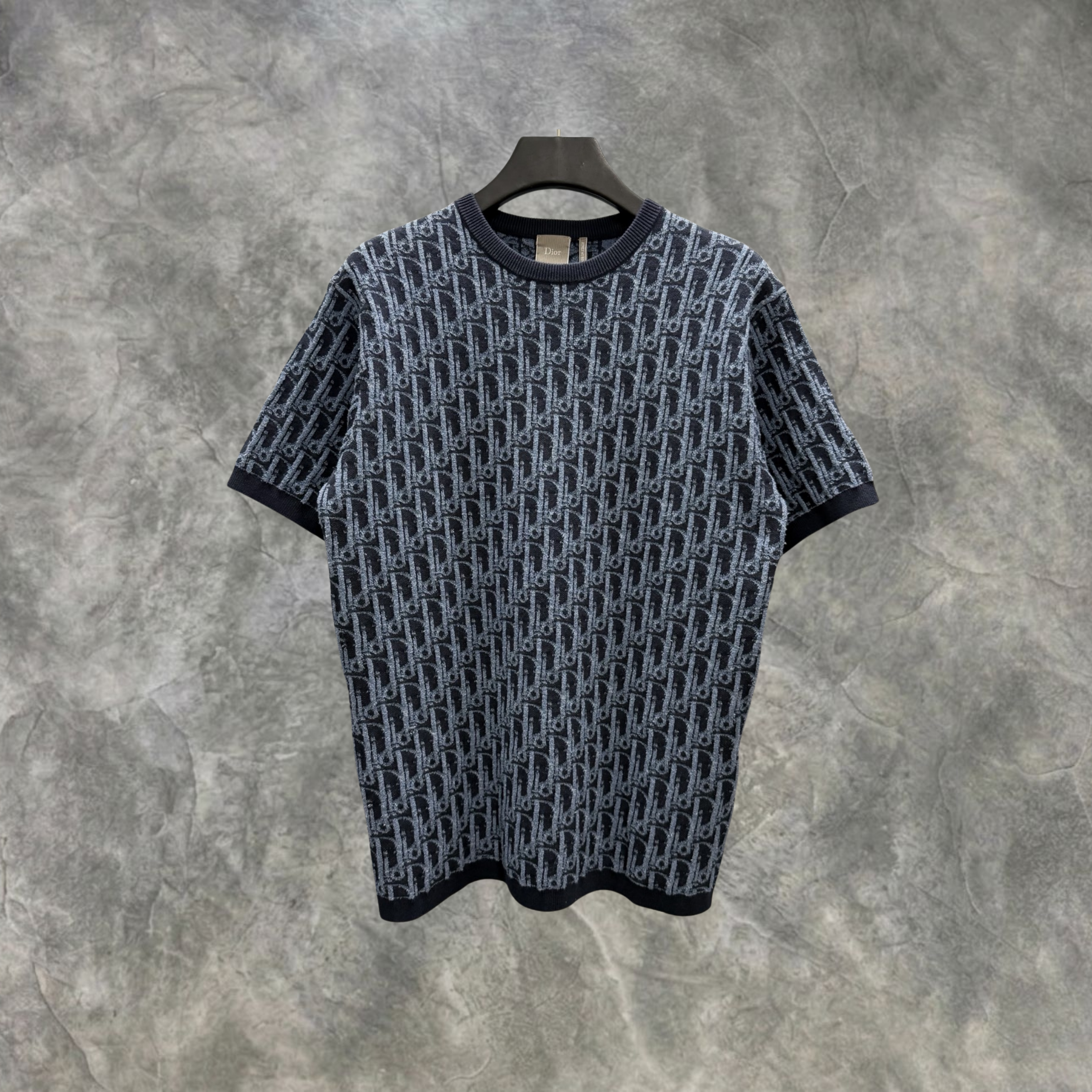 Elvare Club® T-Shirt