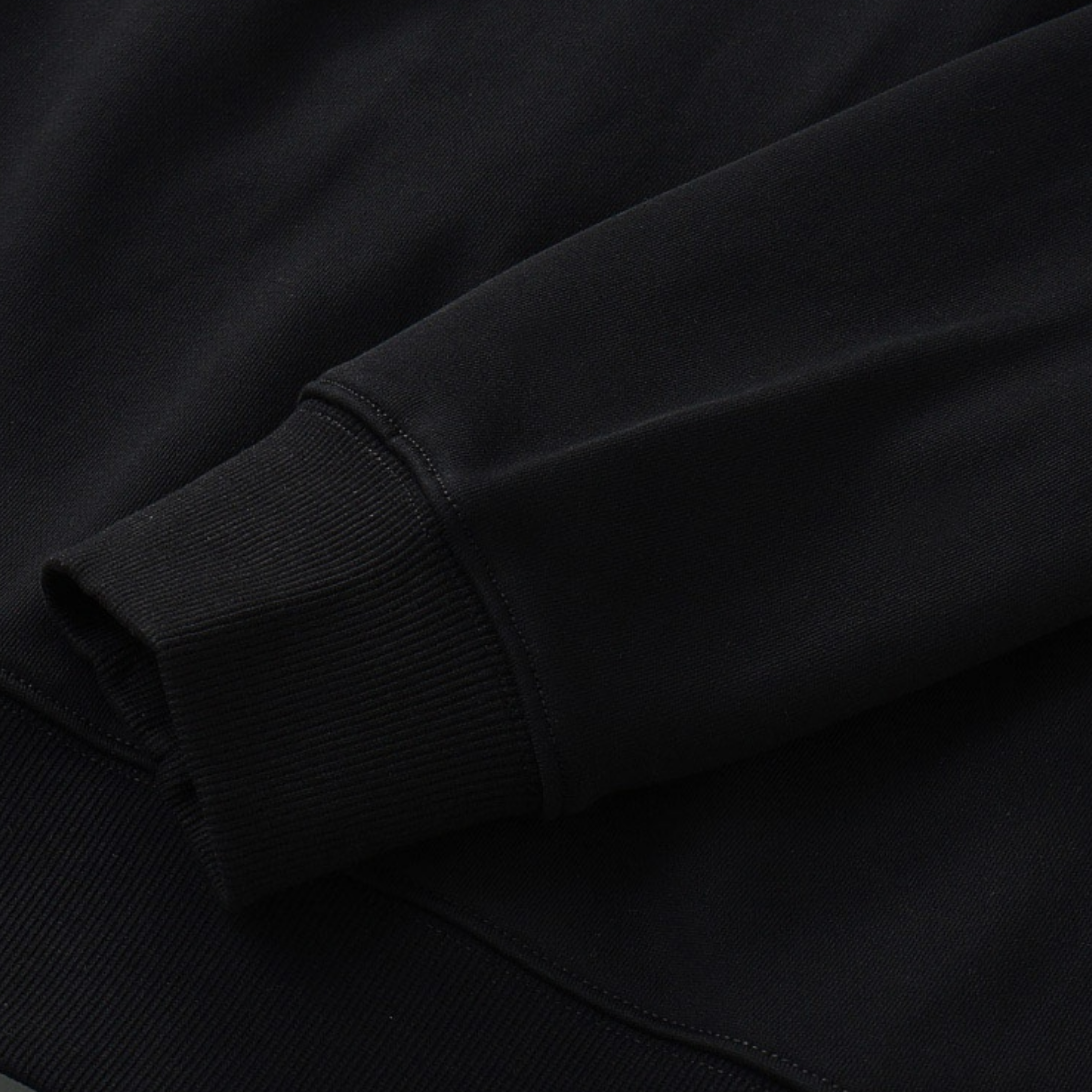 Elvare Club® Sweater