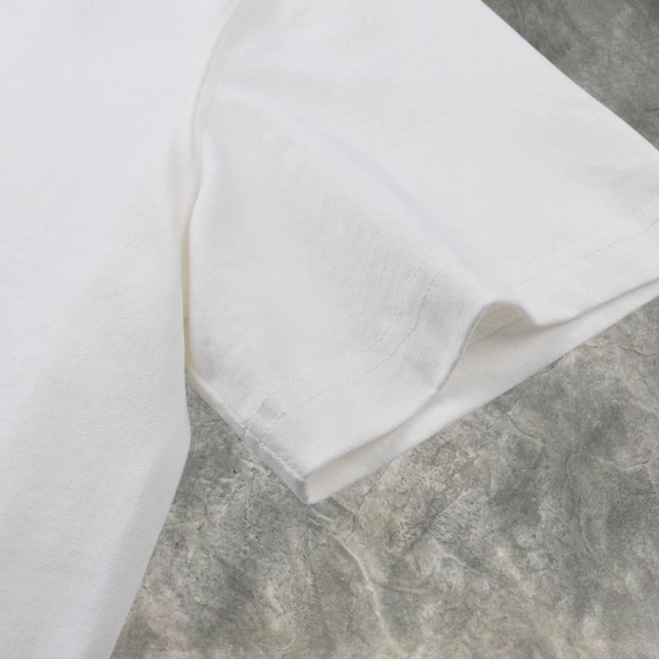 Elvare Club® T-shirt