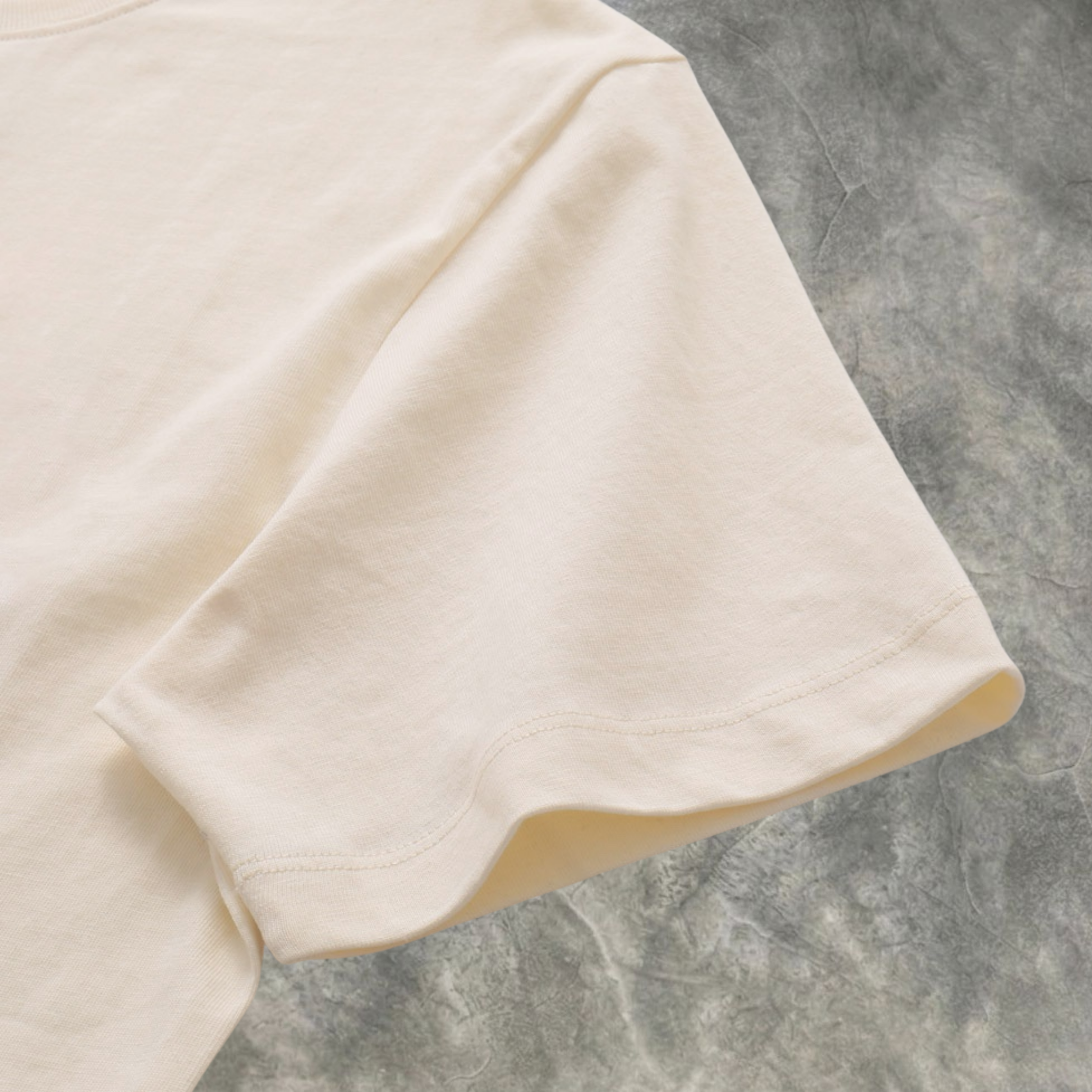 Elvare Club® T-Shirt