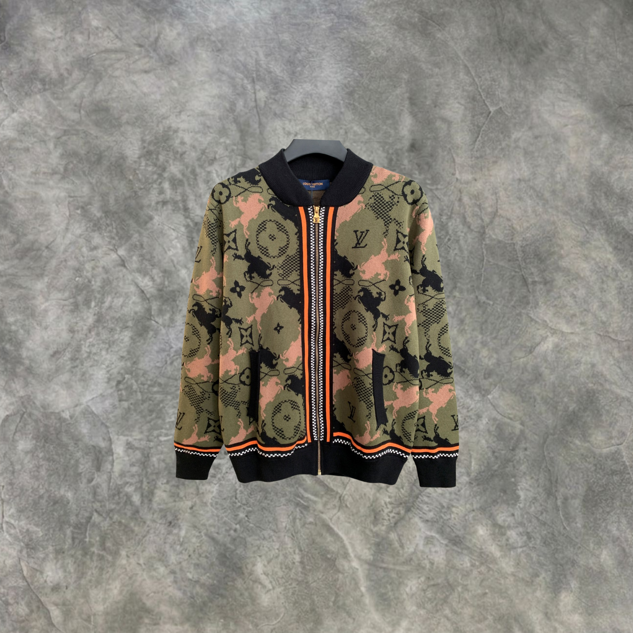 Elvare Club® Sweater