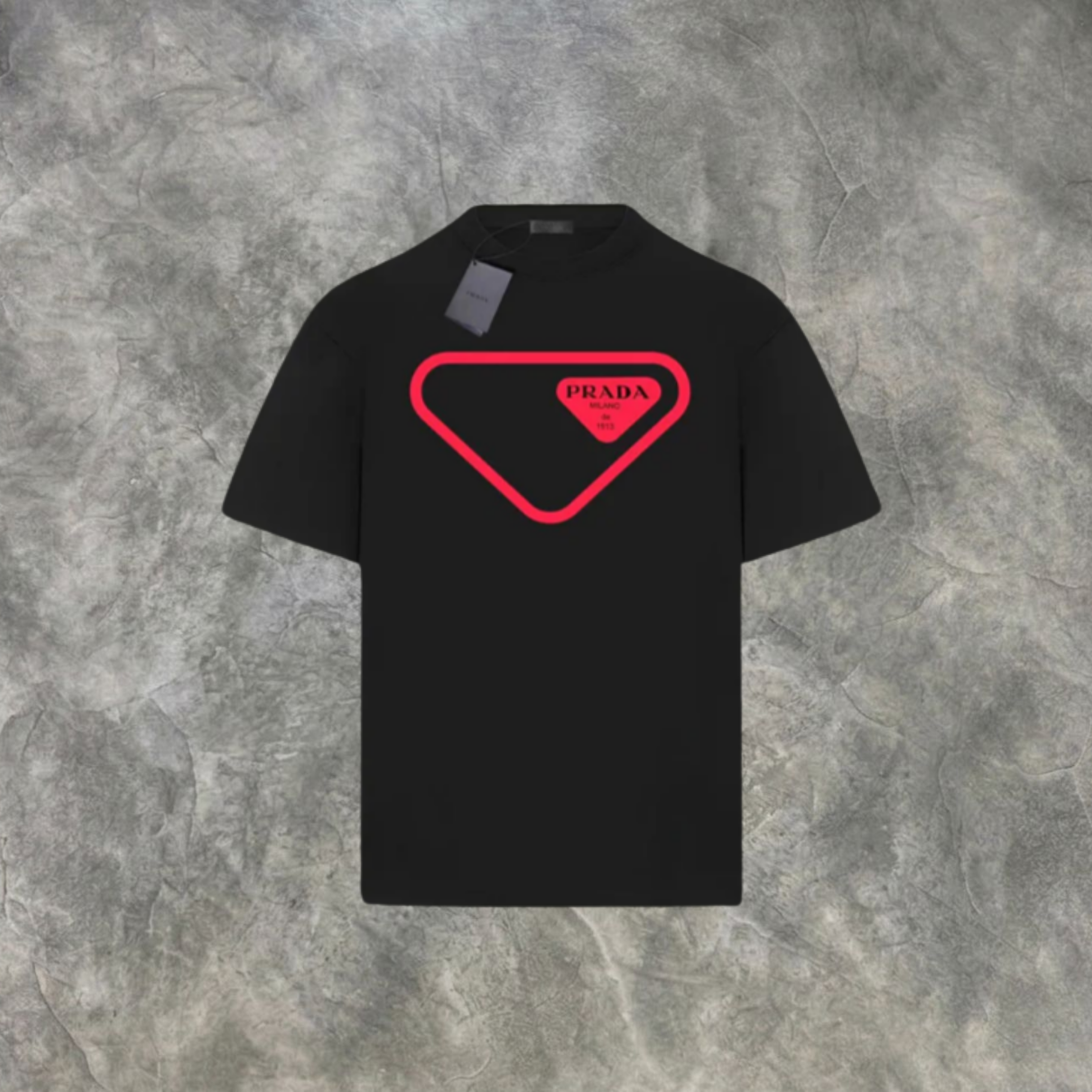 Elvare Club® T-Shirt