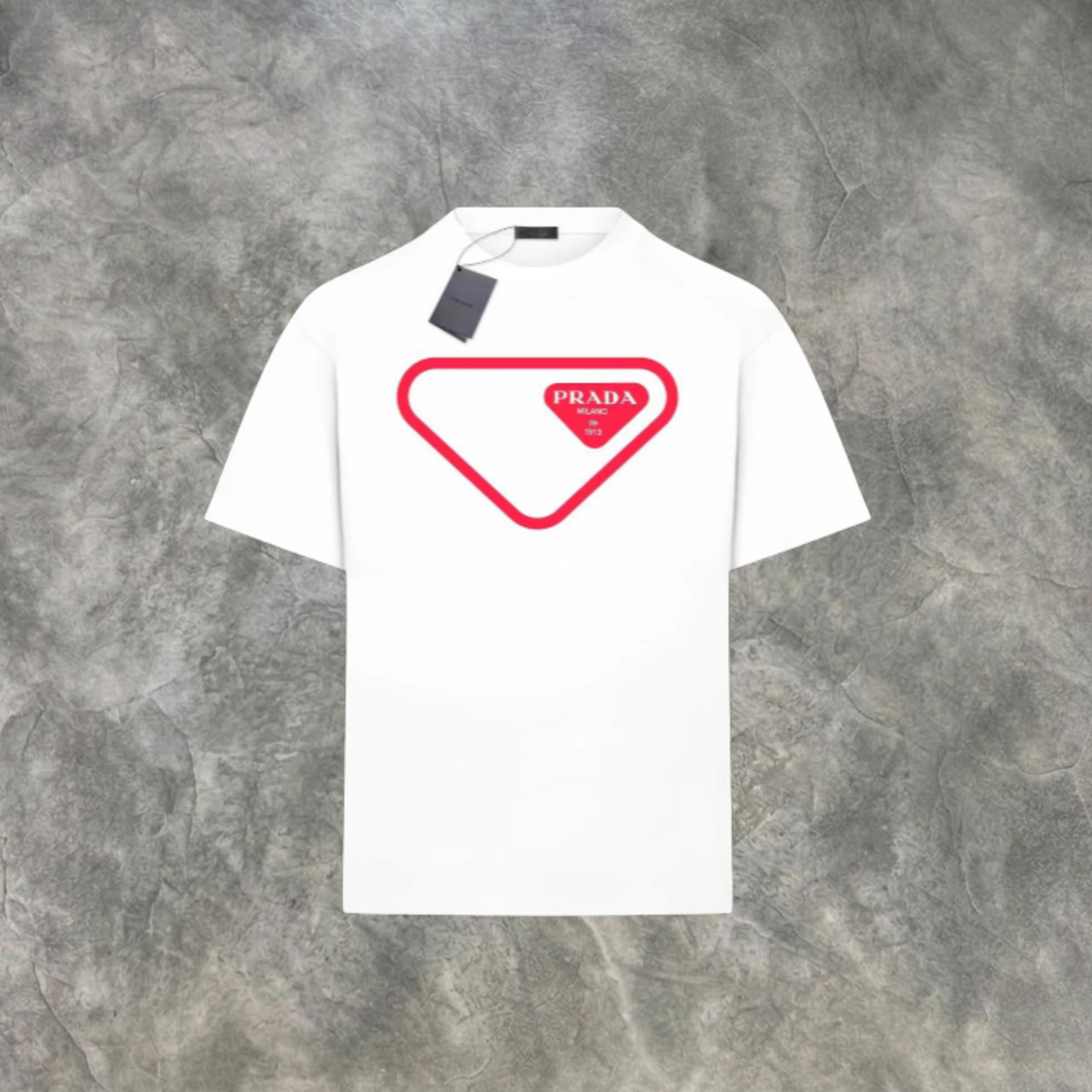 Elvare Club® T-Shirt