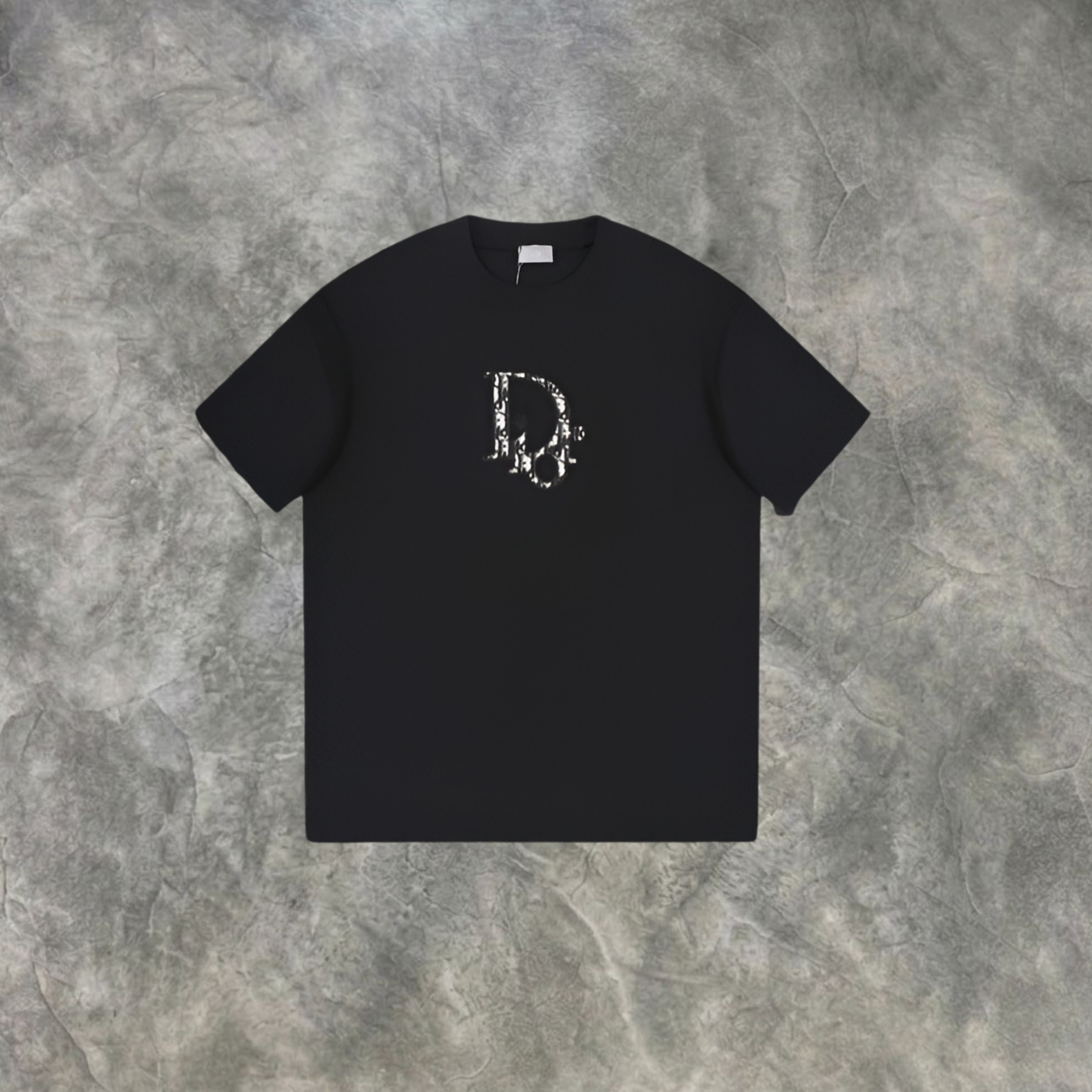 Elvare Club® T-Shirt