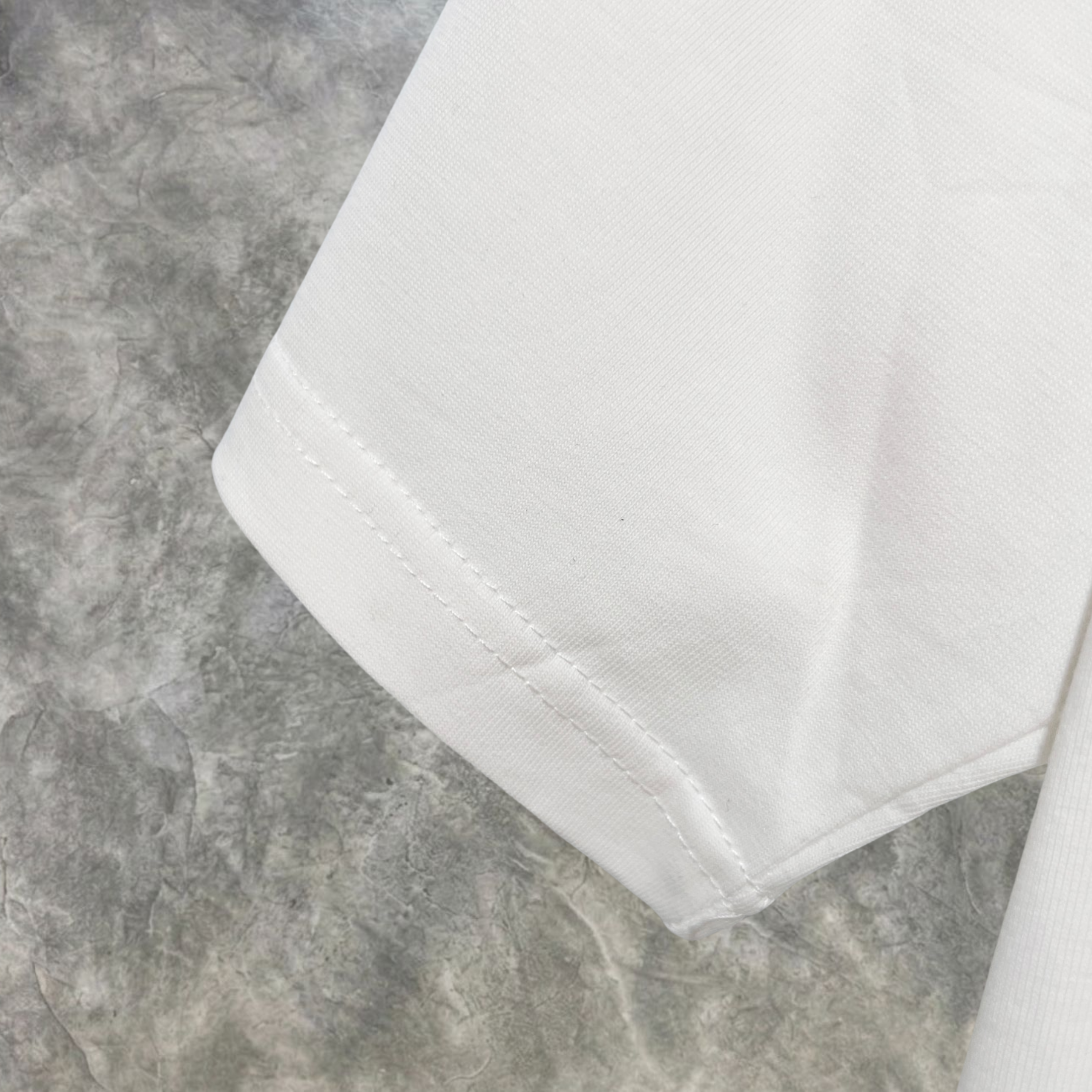 Elvare Club® T-Shirt