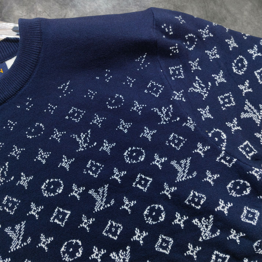 Elvare Club® Sweater